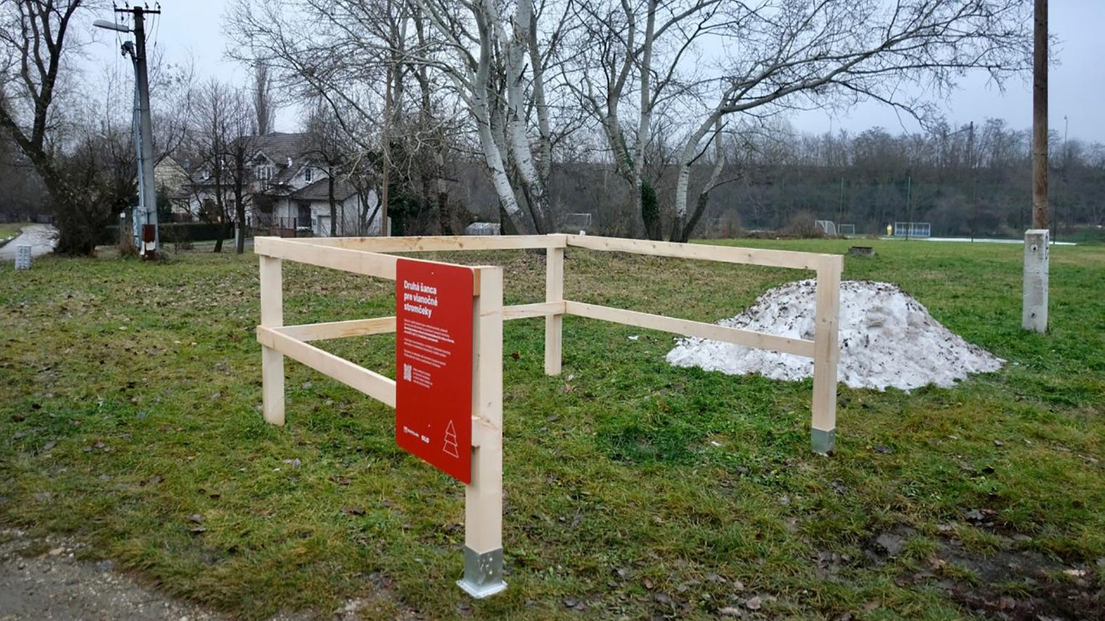 V Bratislave pribudne viac ako 500 ohrádok na zber vianočných stromčekov