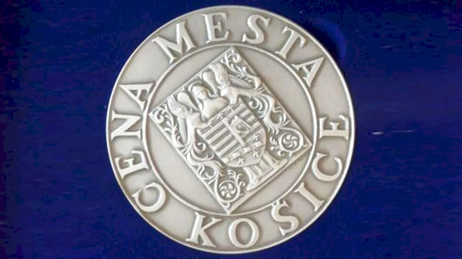 Verejnosť môže opäť podávať návrhy na Cenu mesta a Cenu primátora