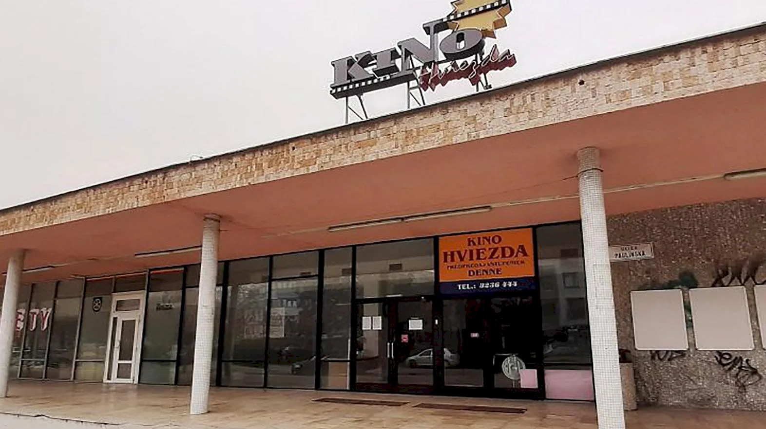 Radnica má zámer zmeniť kino Hviezda na kultúrne centrum
