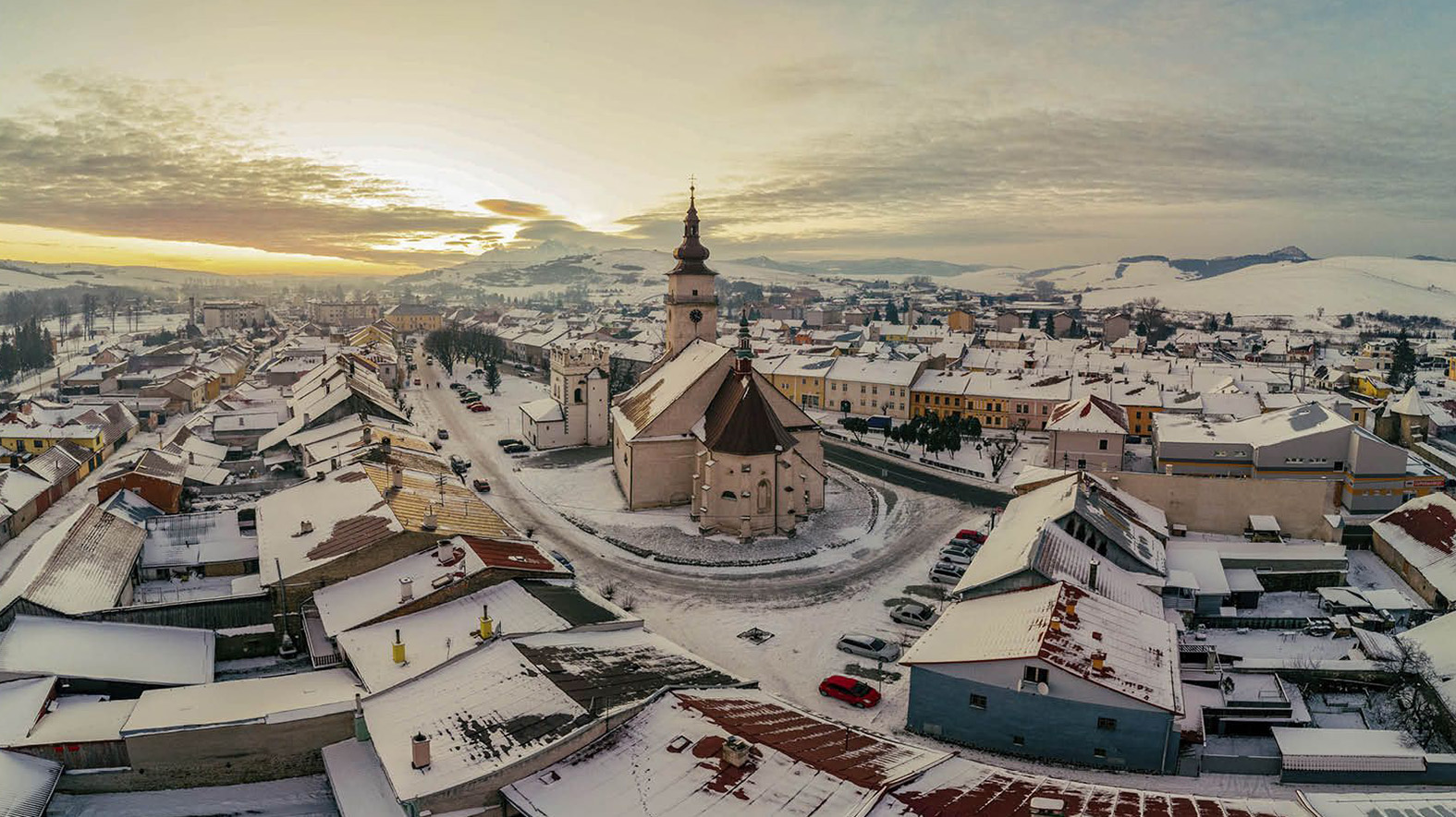 Stredoslováci pripravujú knihu plnú magických fotografií Starej Ľubovne
