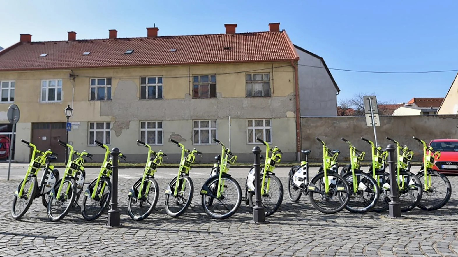 Zdieľané elektrobicykle sú už opäť k dispozícii v uliciach Trnavy