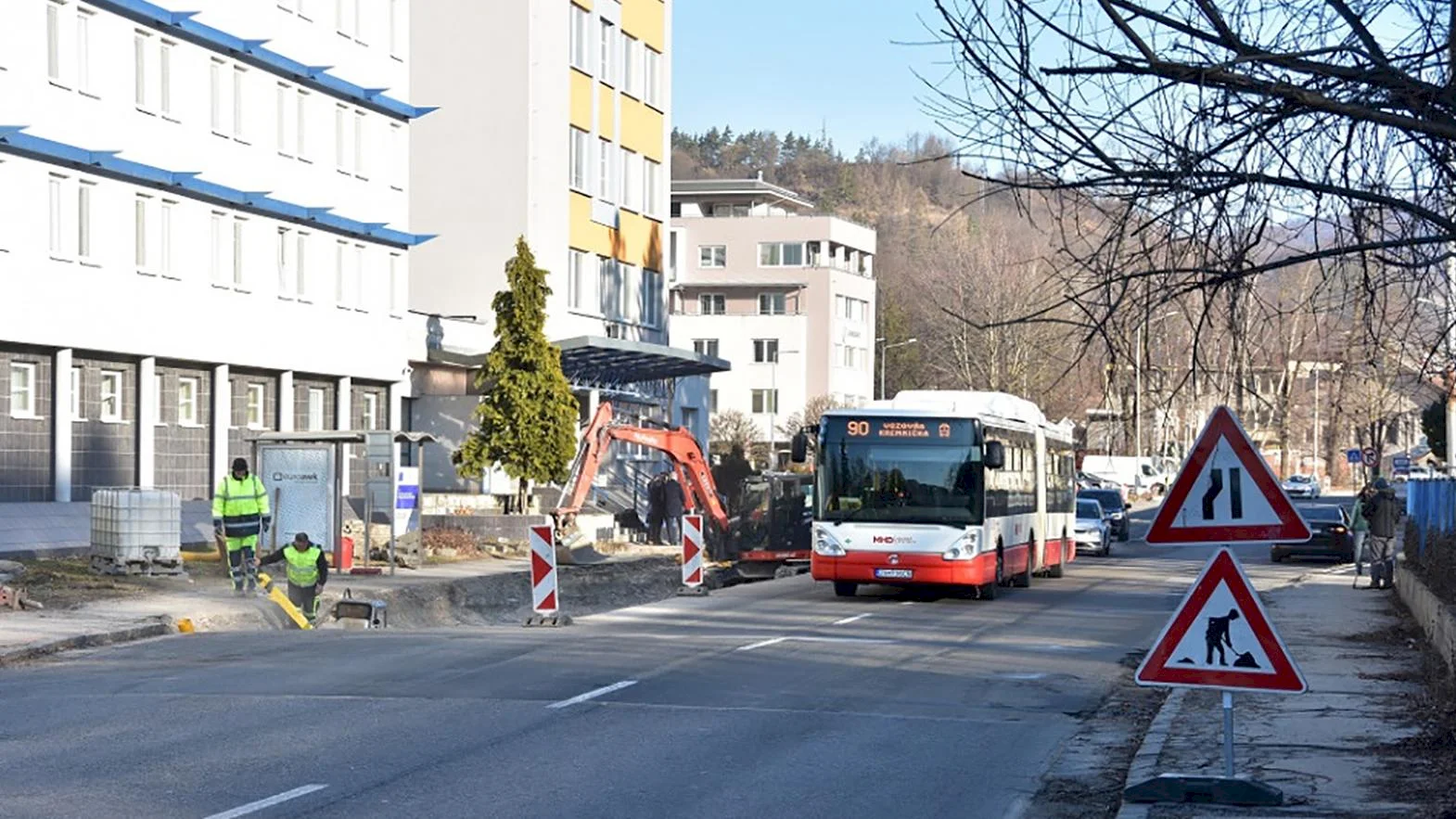 Na území mesta zrekonštruujú do leta 16 km ciest a 7 km chodníkov