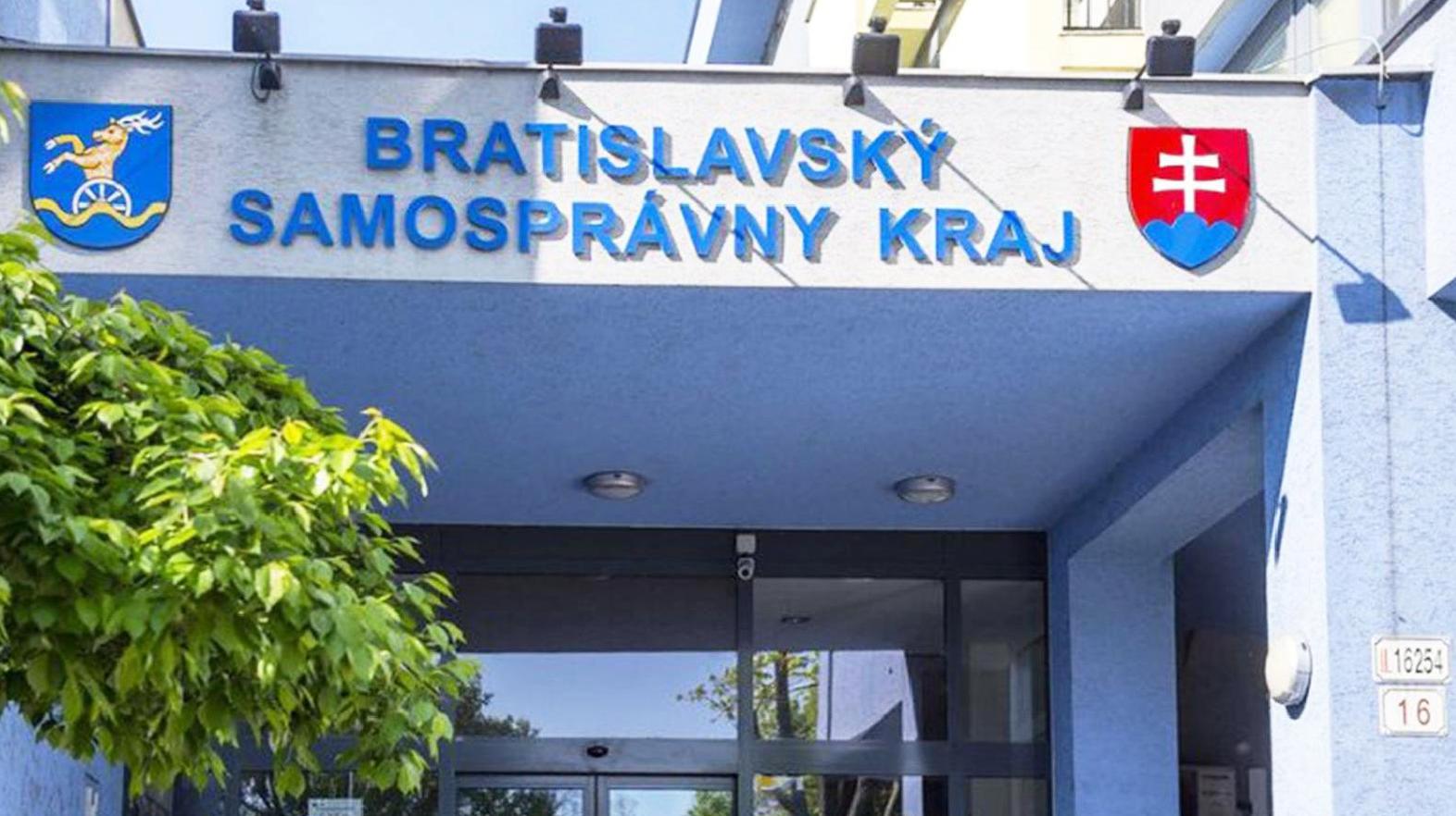 Bratislavská župa ponúka voľné pracovné miesta pre ľudí z Ukrajiny