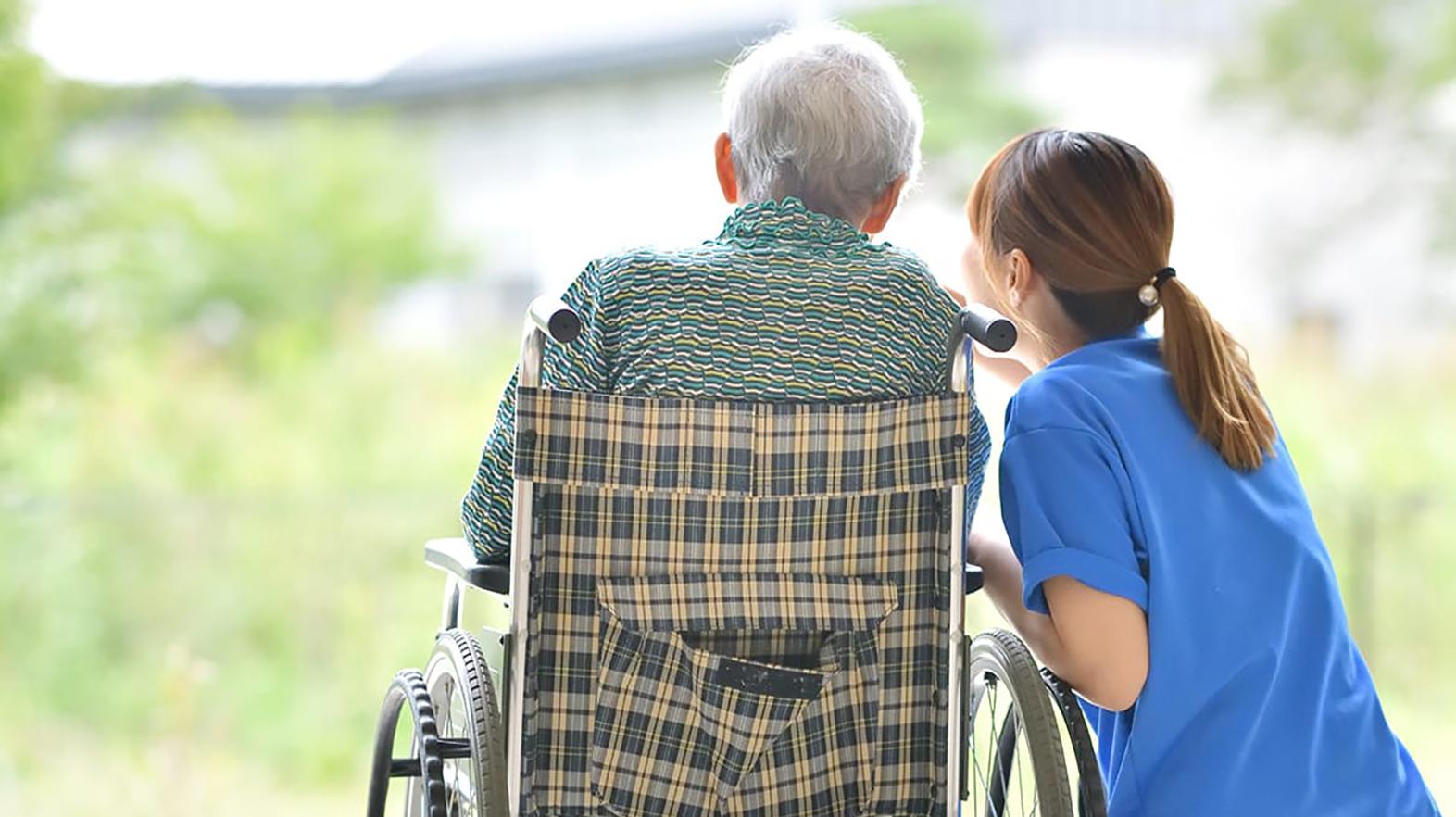 B. Bystrica eviduje nedostatok opatrovateliek pre seniorov i deti