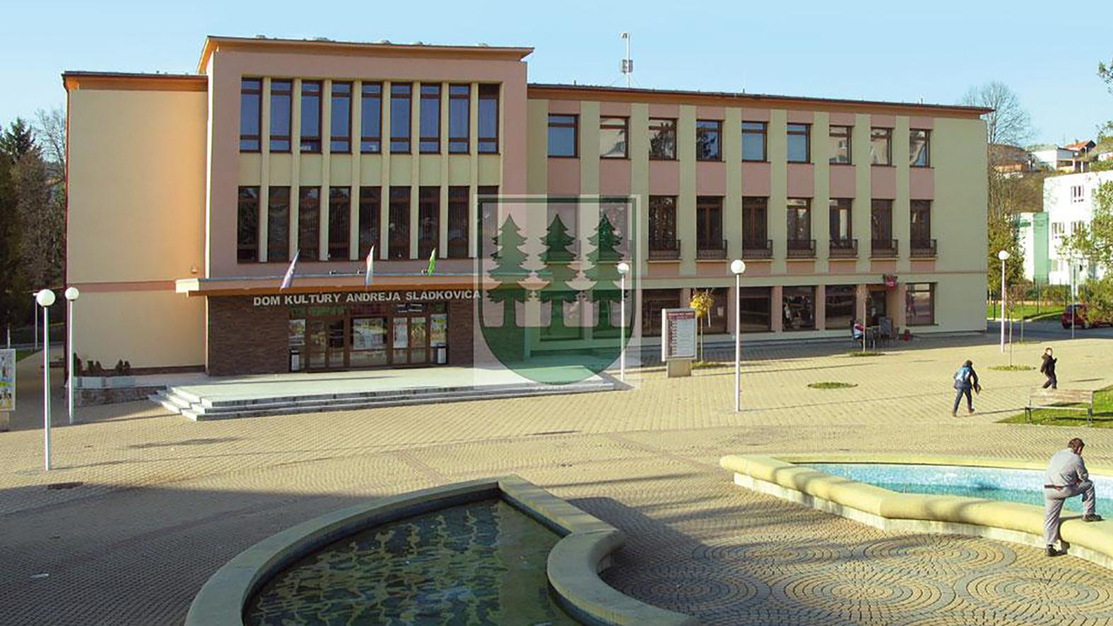 Detva pripravuje obnovu priestoru pred kultúrnym domom 