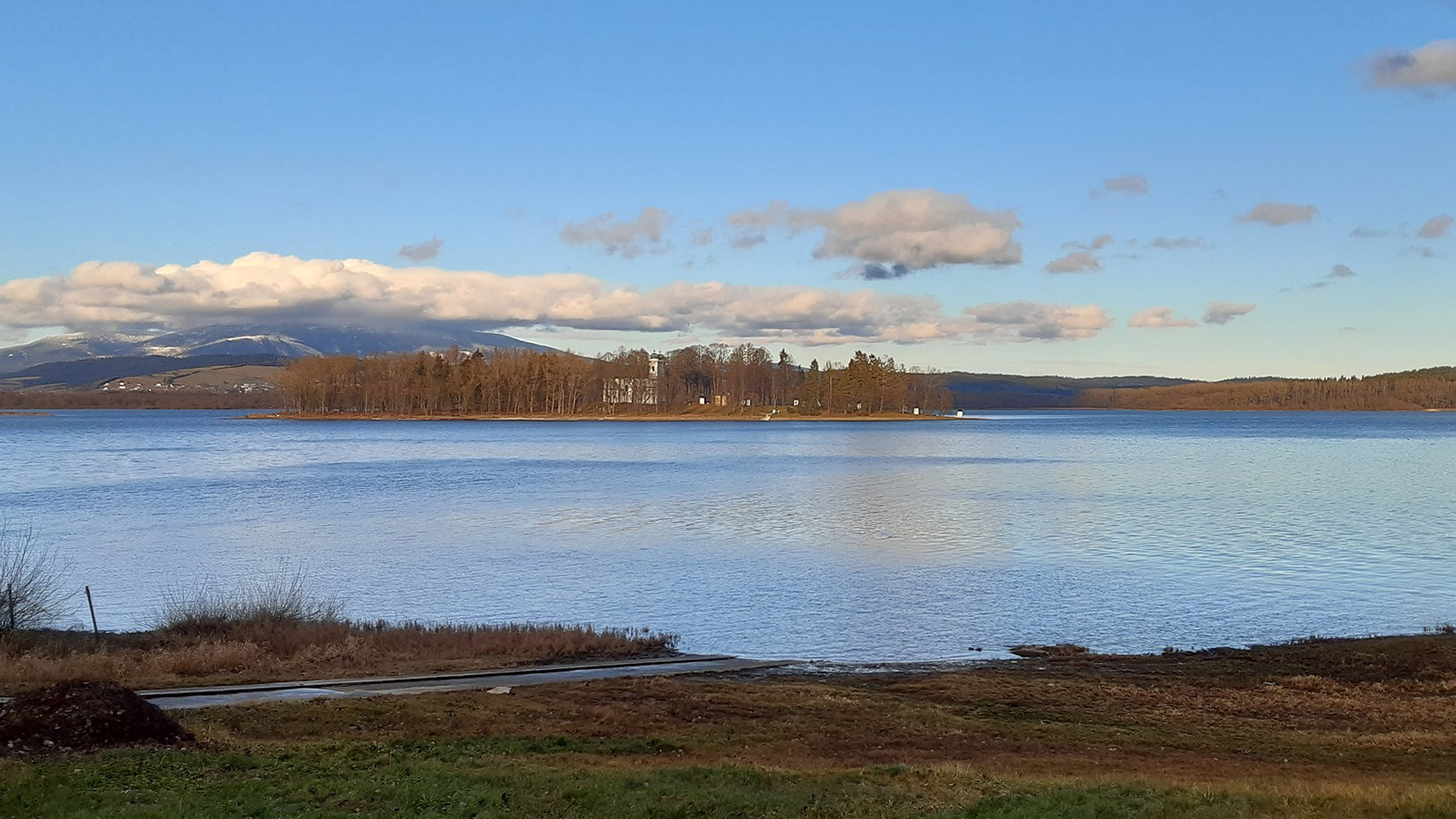 Otvorenie 49. letnej turistickej sezóny na Slanickom ostrove umenia