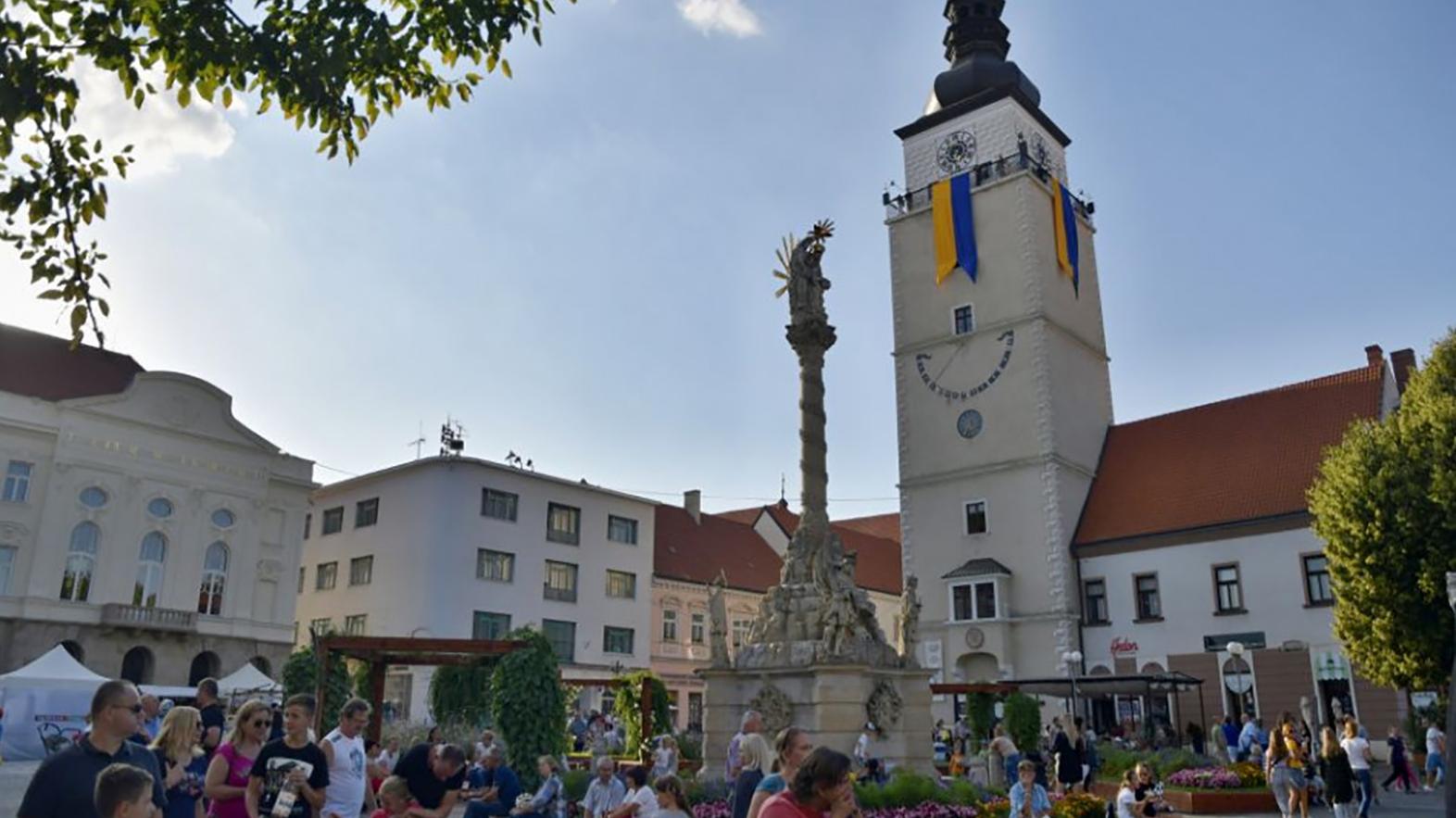 Mestský trh sa sťahuje do centra na Trojičné námestie