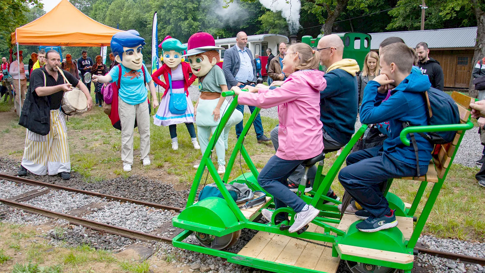 Na košickej Alpinke otvorili prvý drezinový ovál na Slovensku