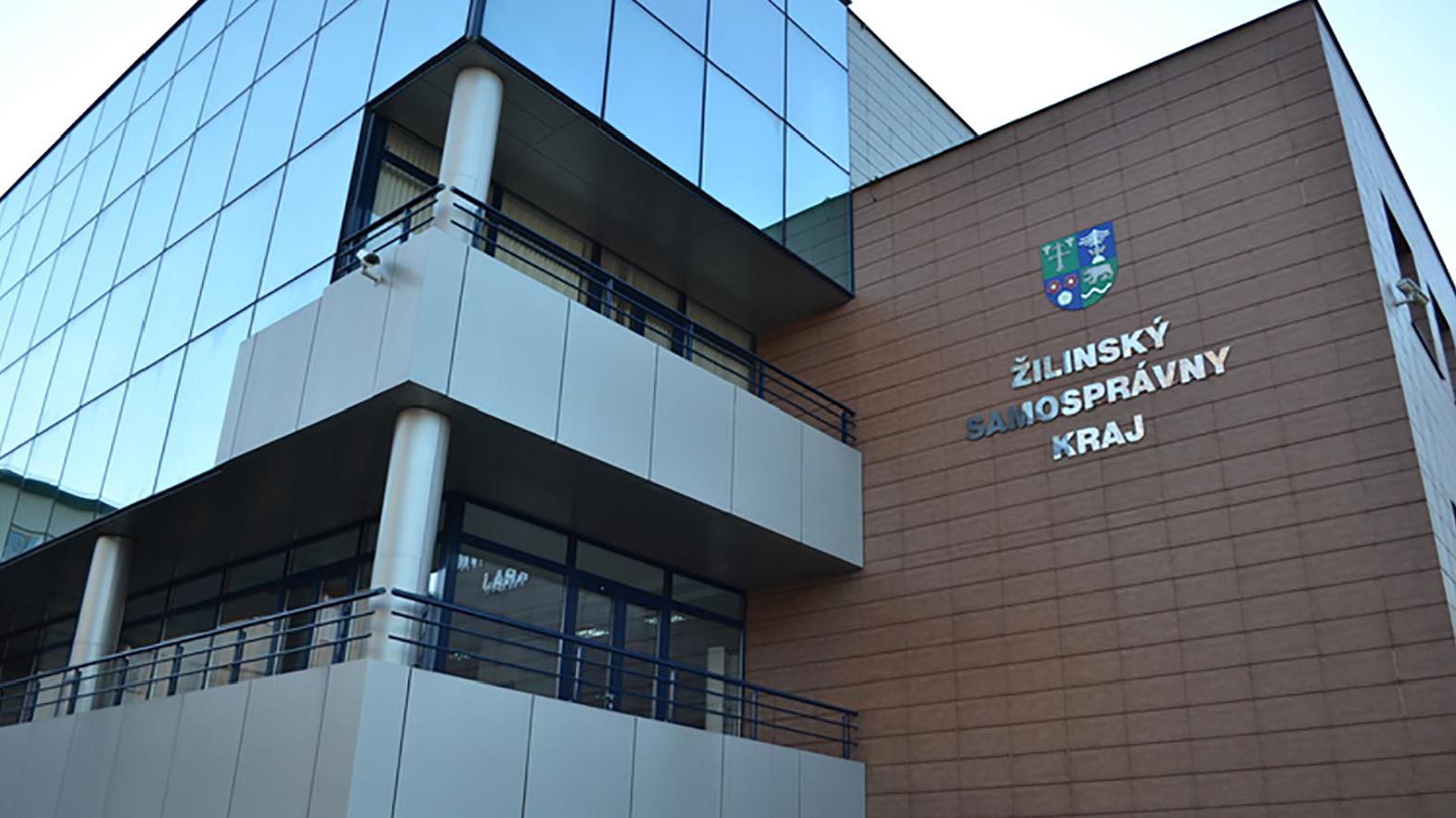 ŽSK podporí sumou 120 000 eur projekty na zlepšenie života a verejného priestoru