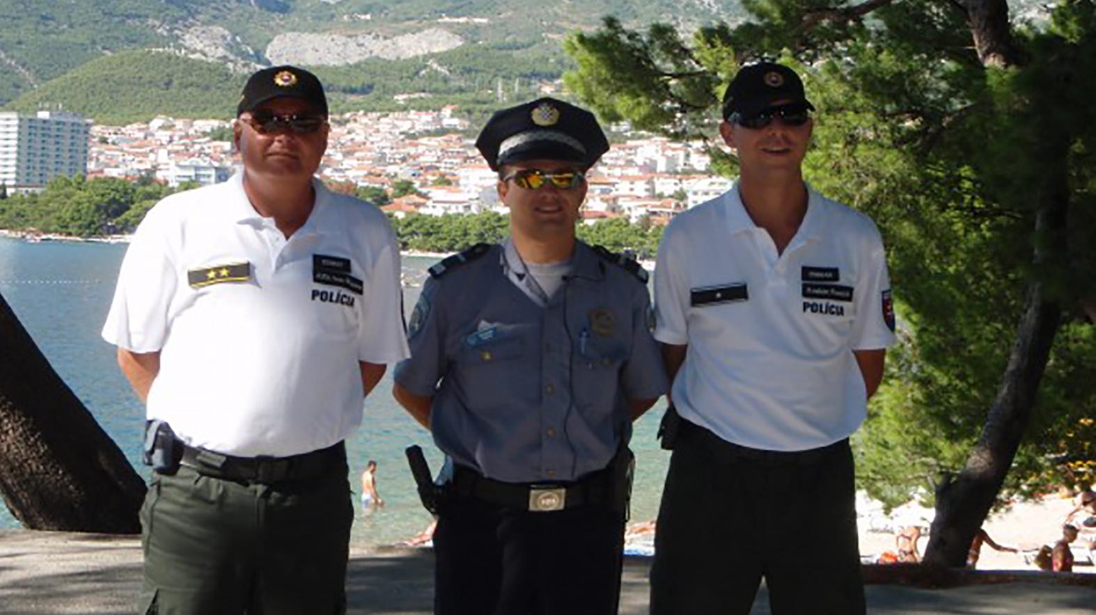 V Chorvátsku budú aj toto leto pomáhať slovenskí policajti, prví už nastúpili