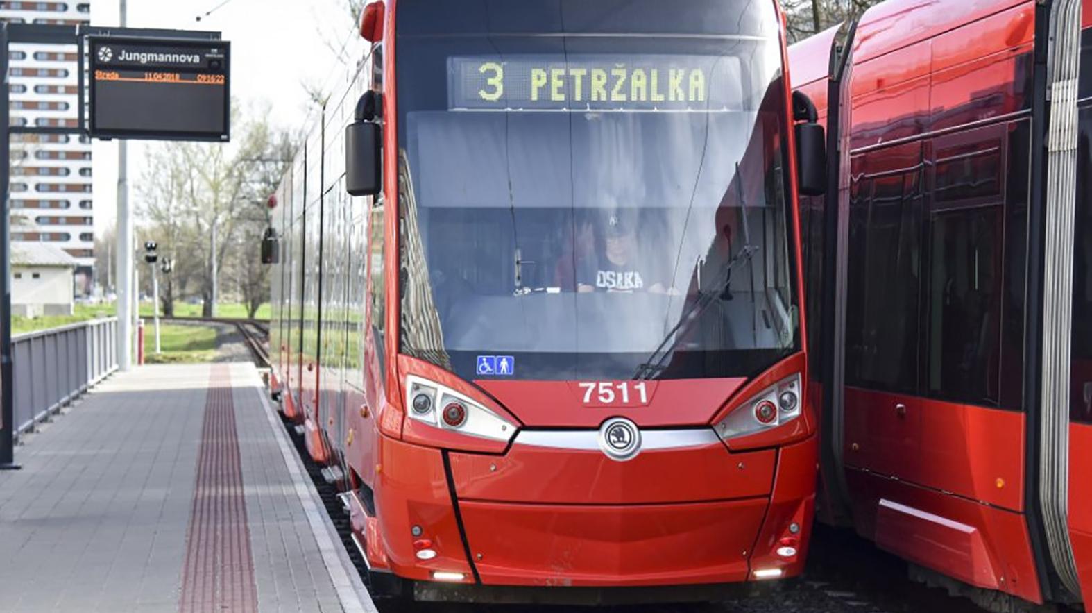 MIRRI: Je isté, že Bratislava nestihne električku v Petržalke dokončiť načas