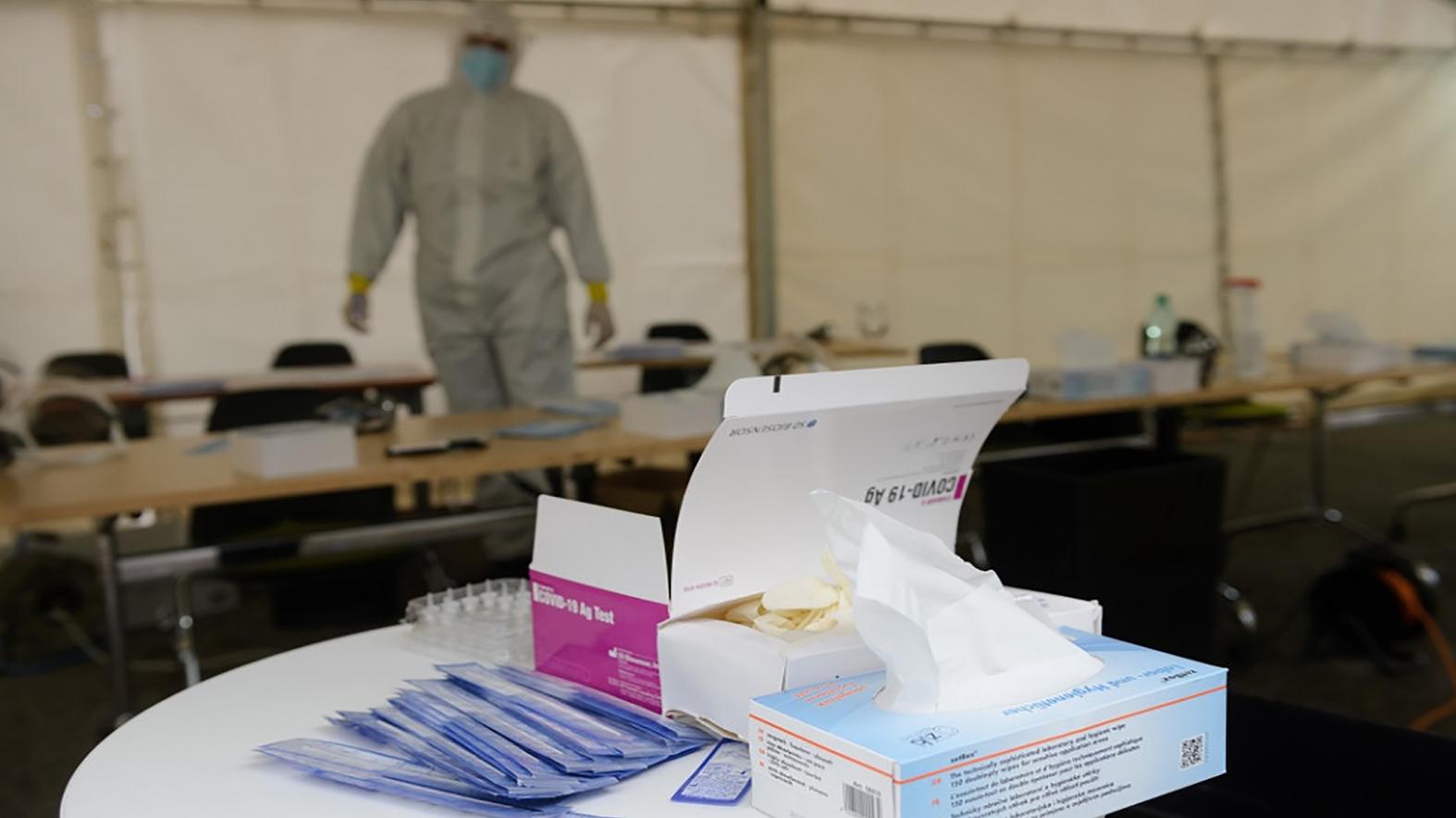Vláda preplatí obciam za testovanie na COVID-19 spolu 1,19 milióna eur