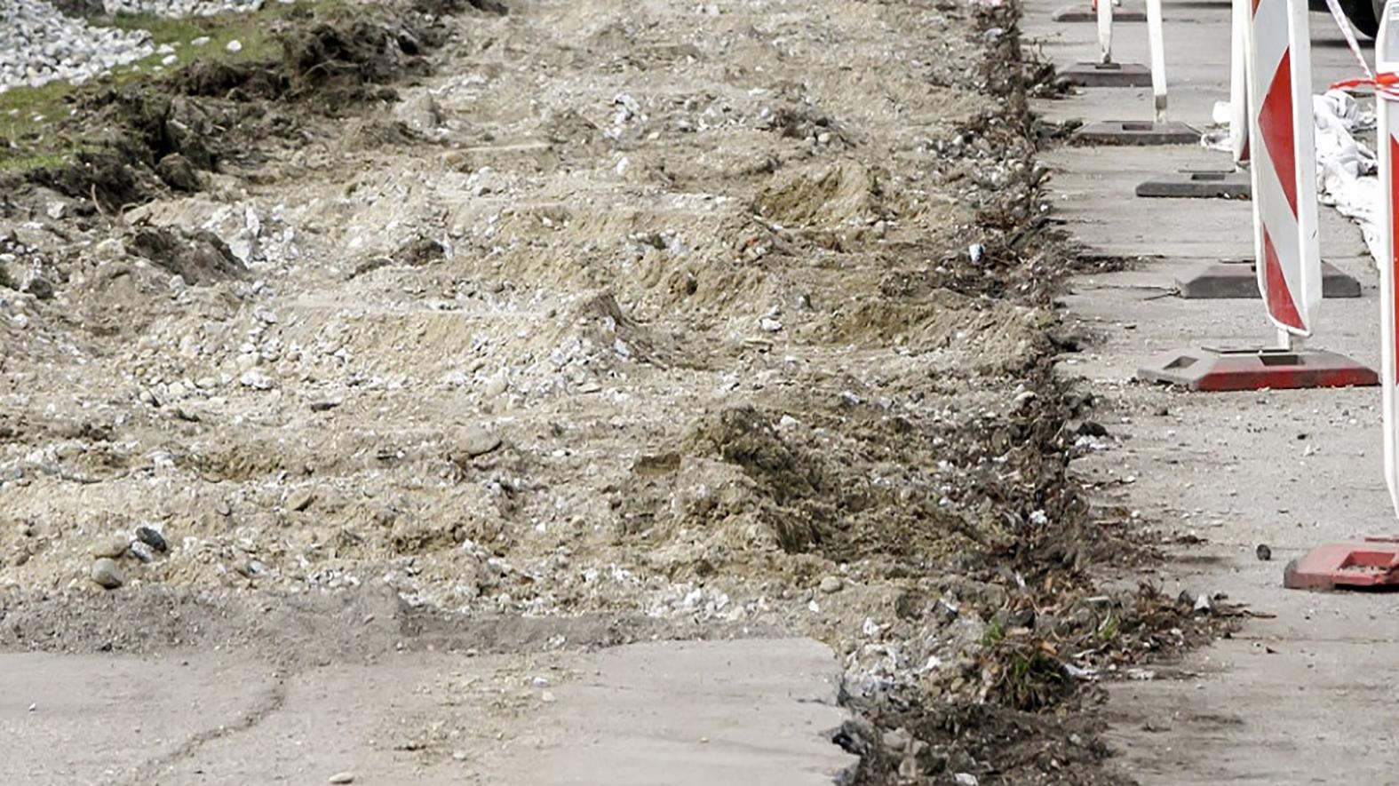 Mesto zrekonštruuje chodníky v 13 lokalitách, zoberie si úver