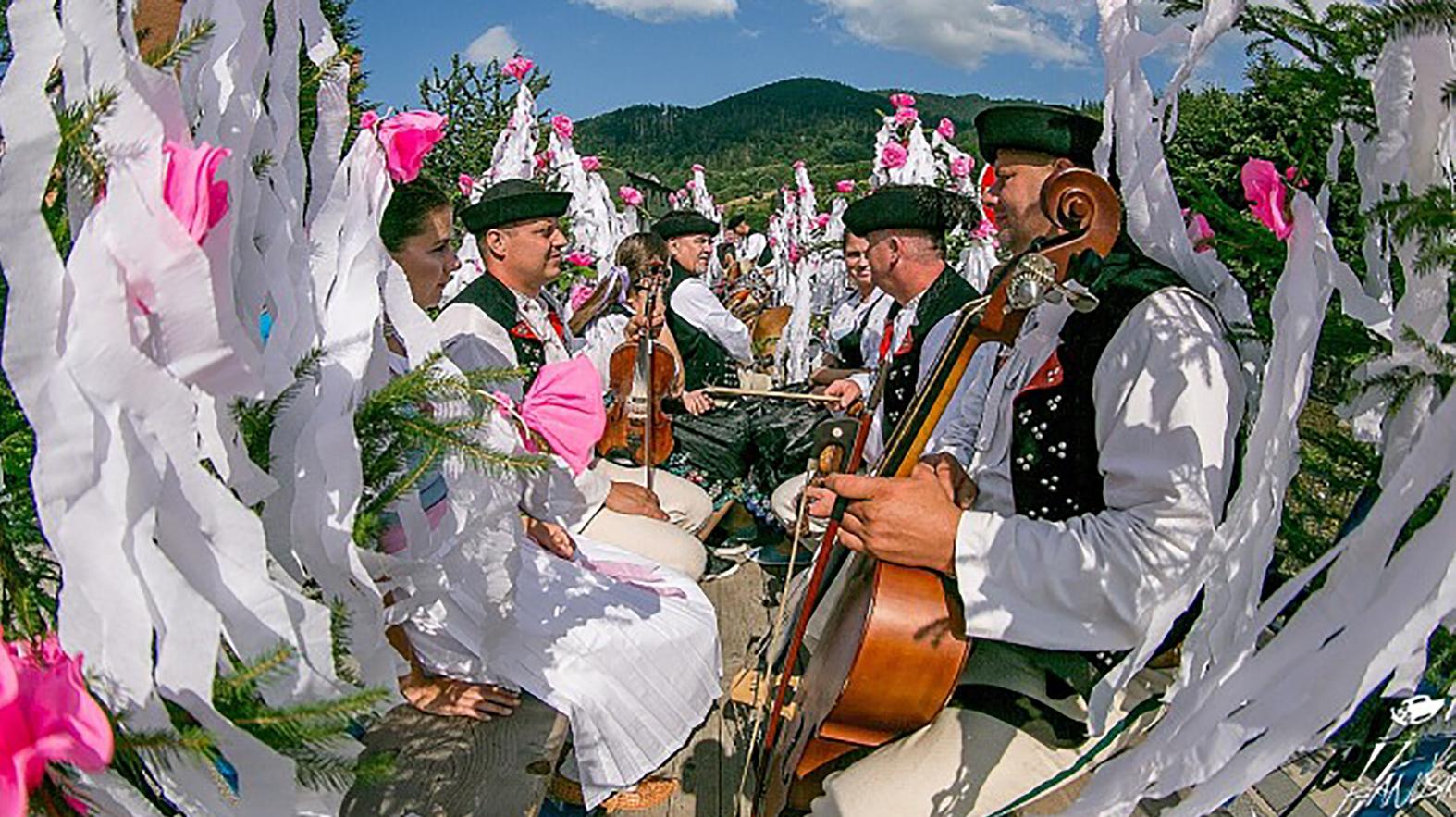 Jubilejný folklórny festival sa začne dražbou Jánošíkovej čiapky