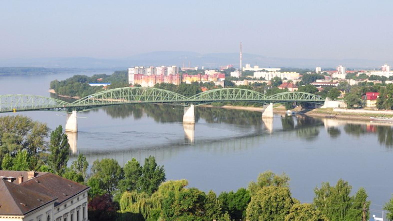Opatreniami vlády príde mesto o 700 000 eur ročne, upozorňuje primátor