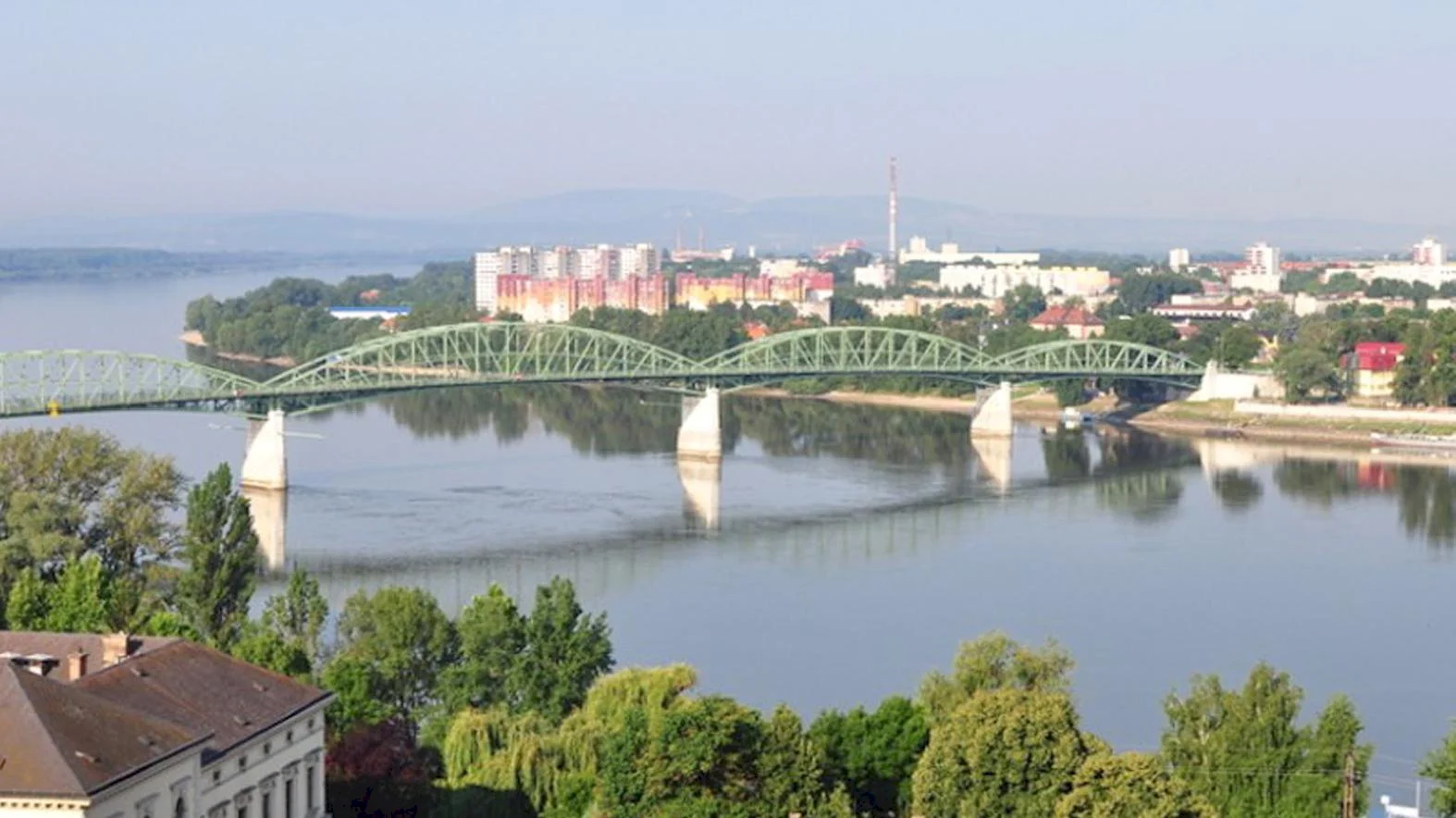 Opatreniami vlády príde mesto o 700 000 eur ročne, upozorňuje primátor