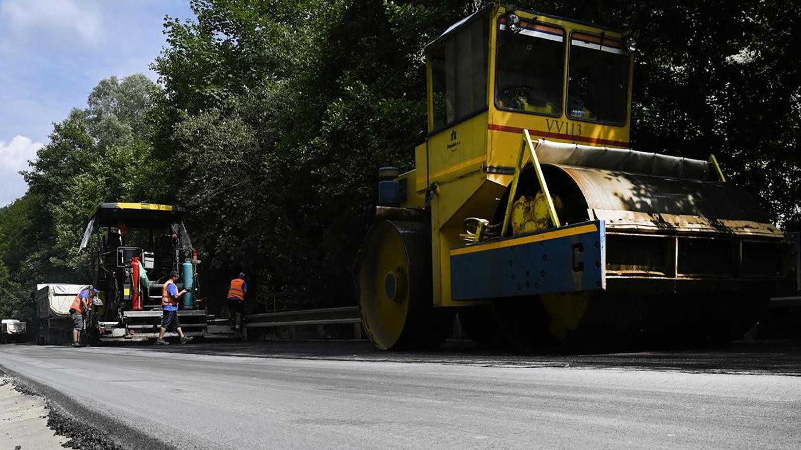 Žilina obnovuje cesty aj chodníky, práce potrvajú do konca októbra