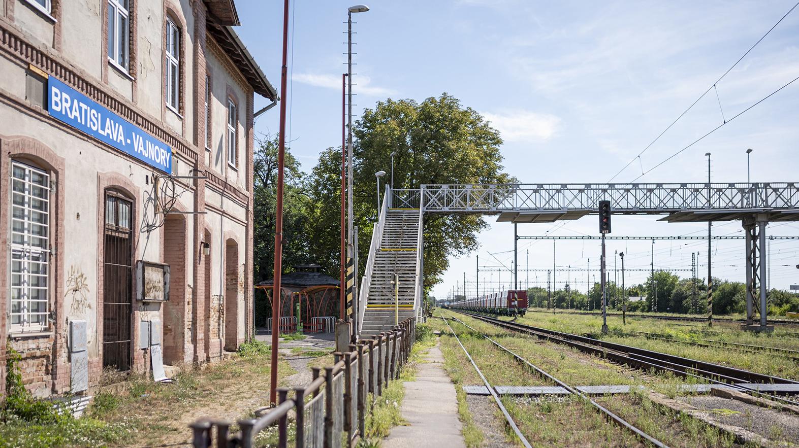 Na železničnej stanici vo Vajnoroch má vzniknúť prestupný terminál