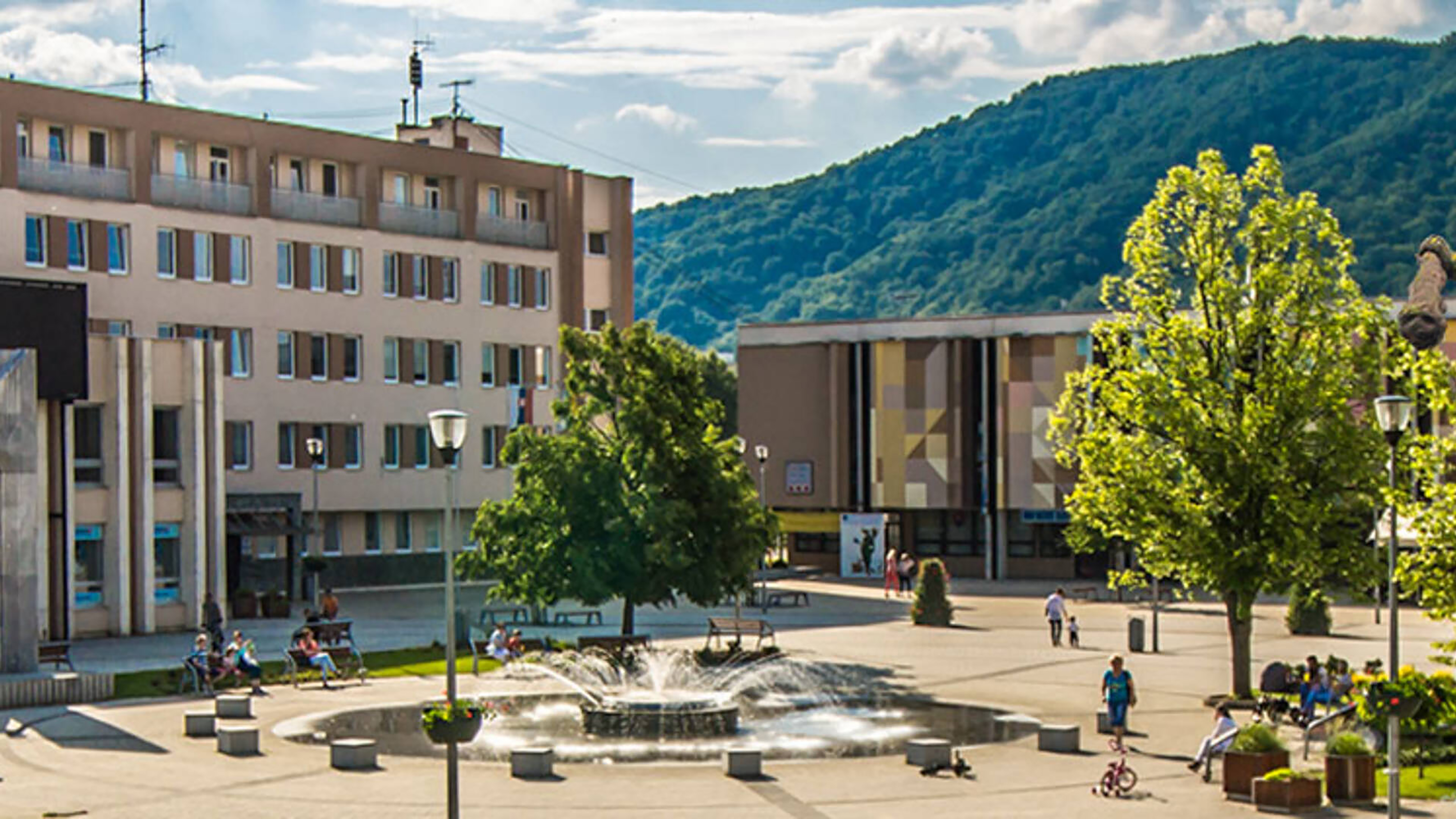 Mesto Snina zavádza úsporné opatrenia vo všetkých svojich organizáciách