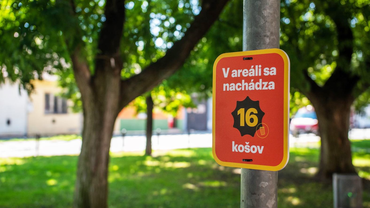 Odnaučiť ľudí hádzať odpadky na zem nemusia len príkazy a zákazy