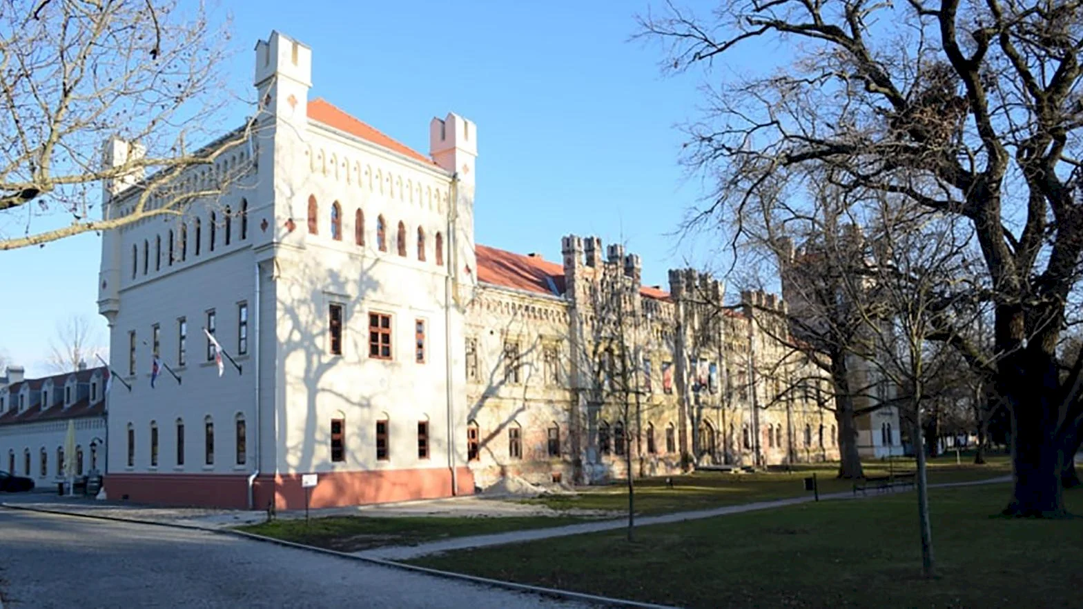 V Galante otvorili nové Turistické informačné centrum v neogotickom kaštieli