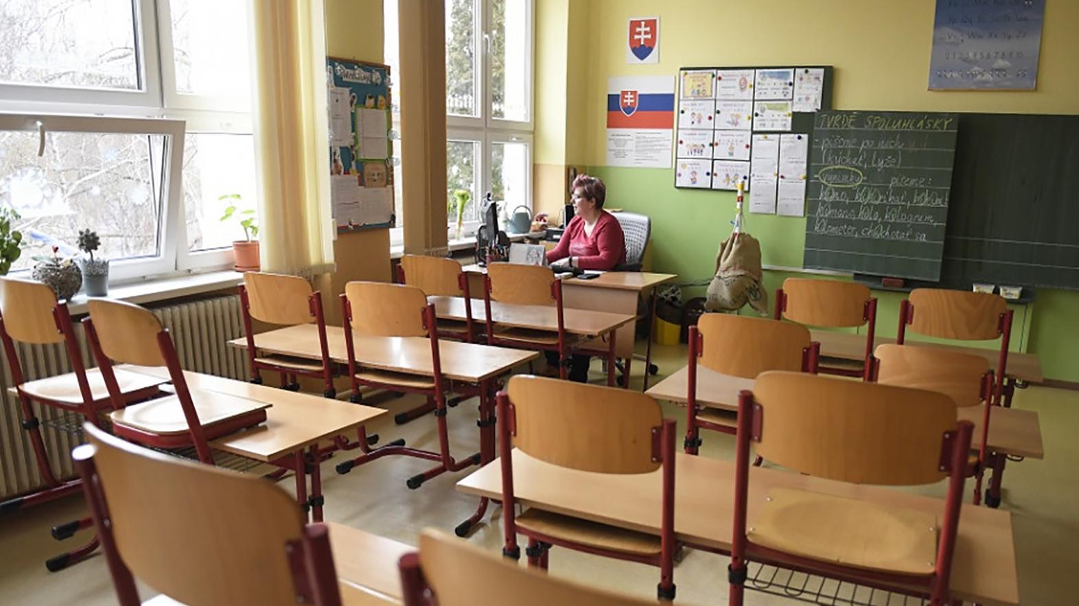 Výnimočných pedagógov možno aj tento rok nominovať na cenu Učiteľ Slovenska