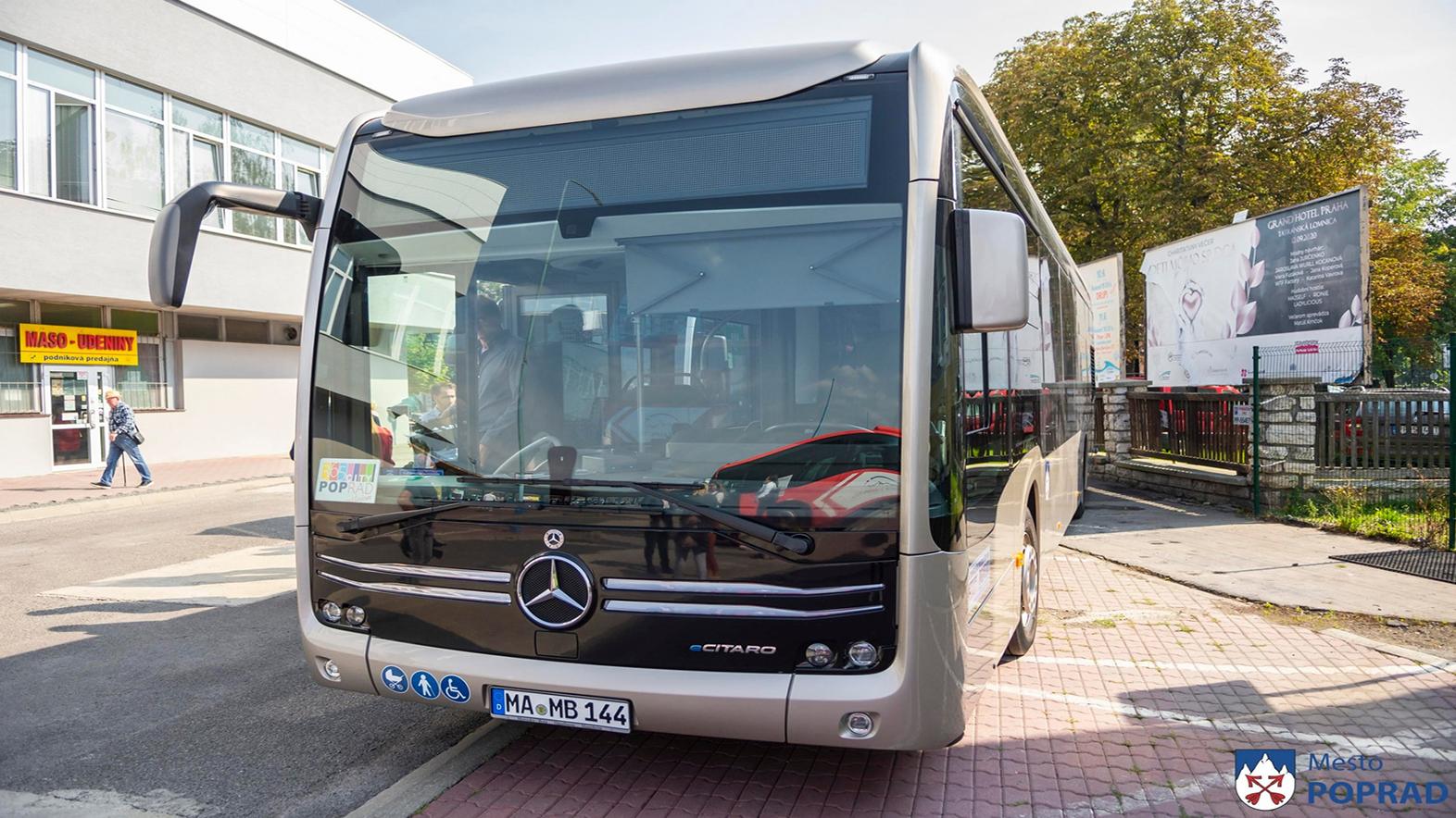 Obyvatelia i návštevníci môžu skúšobne jazdiť v elektrickom autobuse