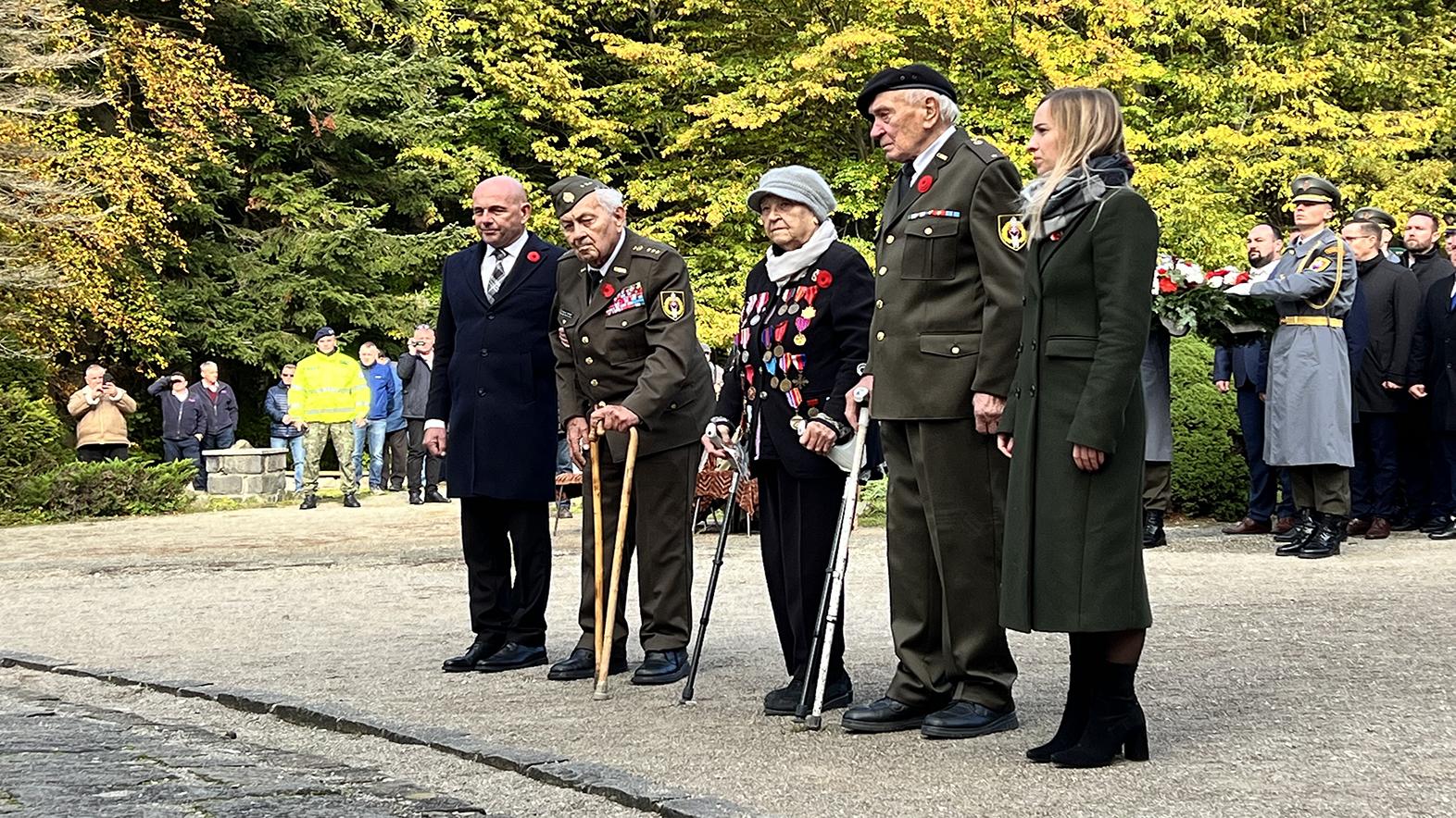 Na Dukle si pripomenuli 78. výročie Karpatsko-duklianskej operácie