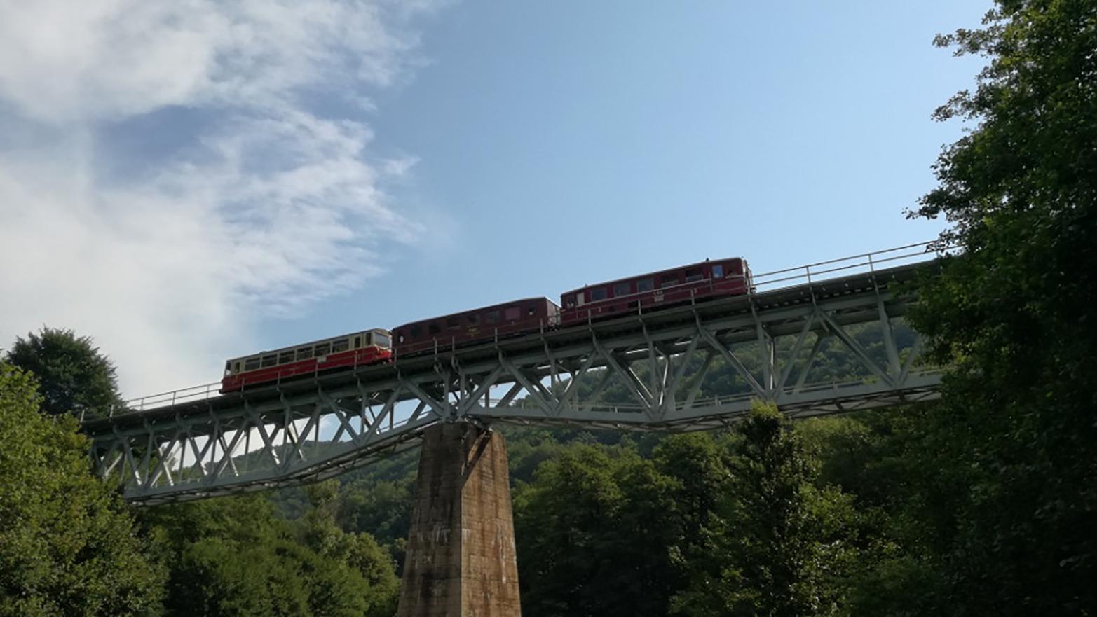Záver vlakovej turistickej sezóny obstaral unikátny trojdňový expres