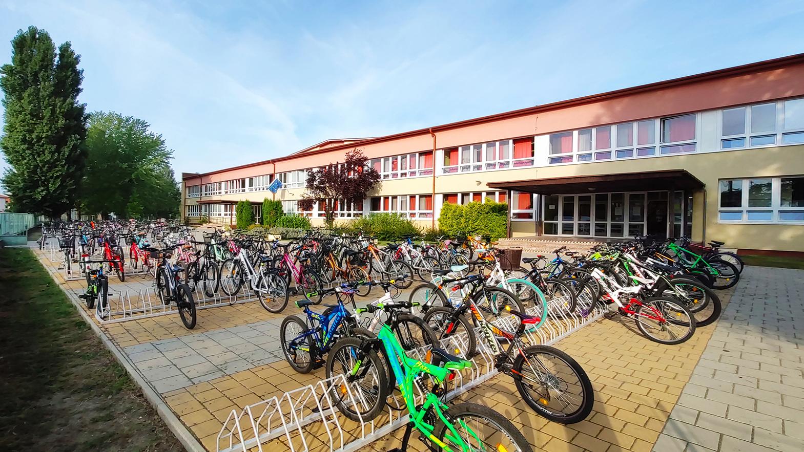 Žiaci budú jazdiť do školy na bicykli, v pondelok sa začína 8. ročník kampane