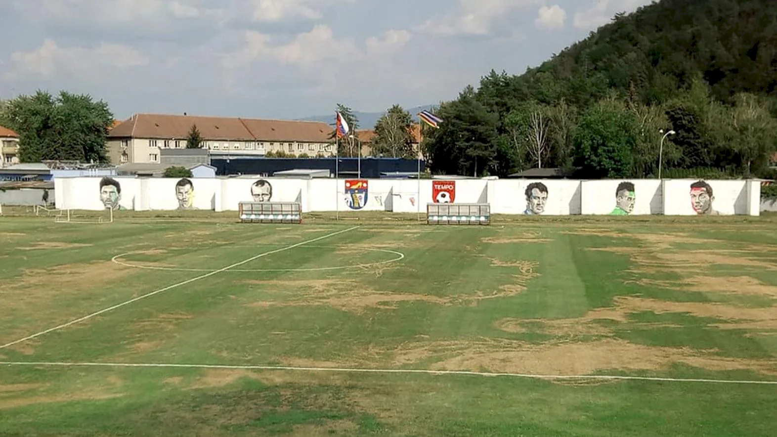 Futbalový štadión K. Jokla zmodernizujú za takmer 100 000 eur