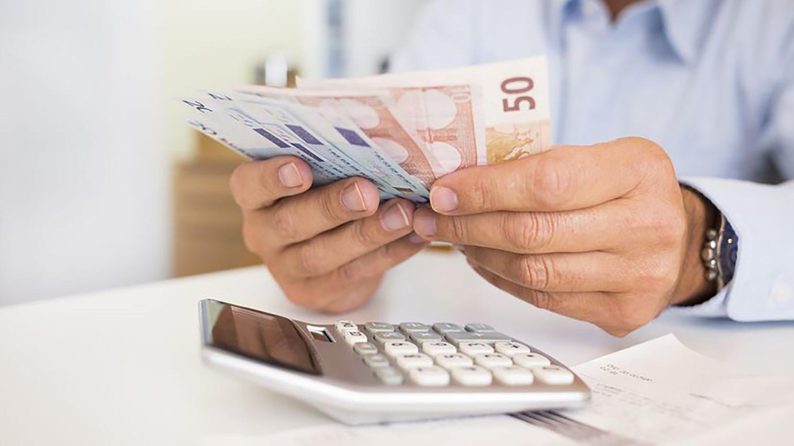 Zvýšenie daňového bonusu prinúti samosprávy obmedzovať svoje služby