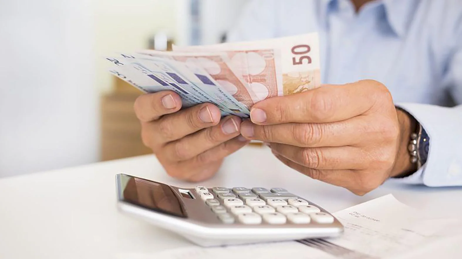 Zvýšenie daňového bonusu prinúti samosprávy obmedzovať svoje služby