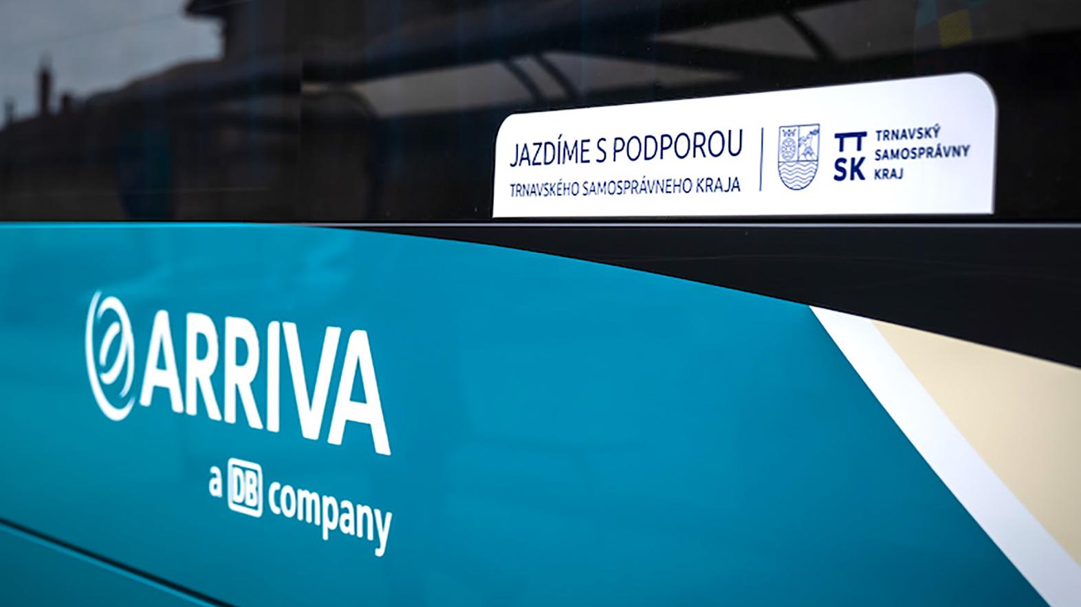 Nové autobusové cestovné poriadky v Trnavskom kraji nadväzujú na vlaky