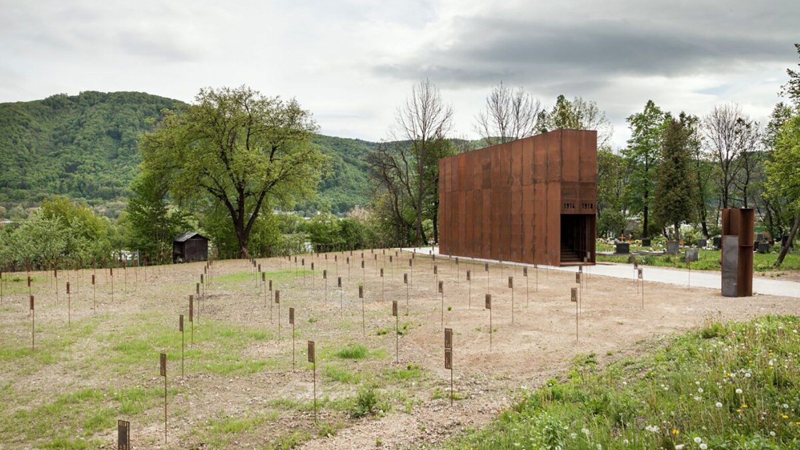Dominanta vojnového cintorína Monument zaujala odborníkov v zahraničí