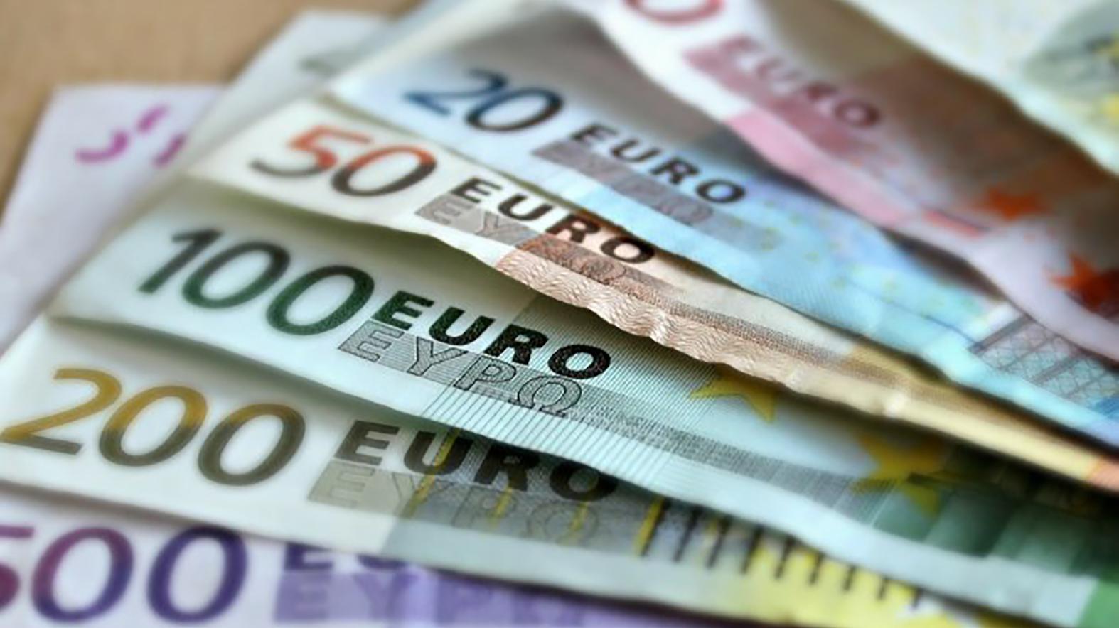 Nadácia PSK rozdelila pred Vianocami rodinám viac ako 16 000 eur