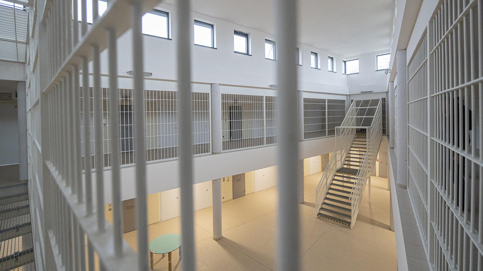 V Hronovciach otvorili prvý detenčný ústav, druhý má vyrásť v Kremnici