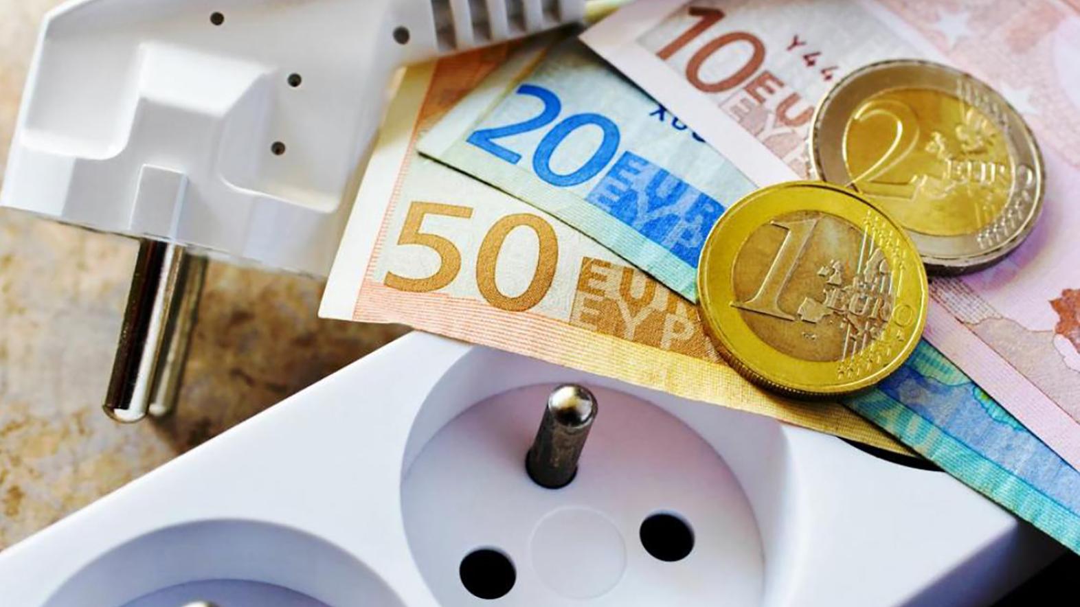 Samosprávy čelia vysokým zálohovým platbám, ZMOS žiada vládu o vysvetlenie