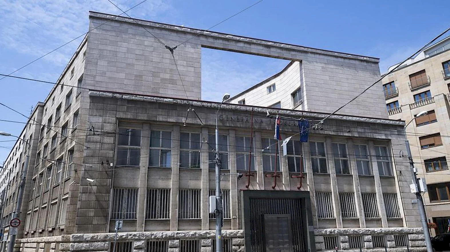Mestá a obce majú nedostatky pri prijímaní povinných VZN, naznačuje GP SR