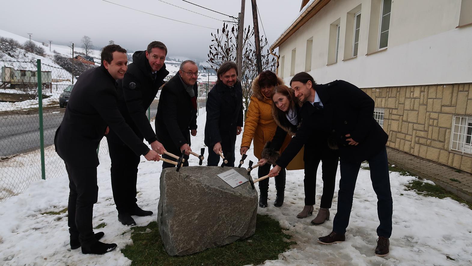 Elokované pracovisko Spojenej školy na Jarmočnej postavia v obci o rok