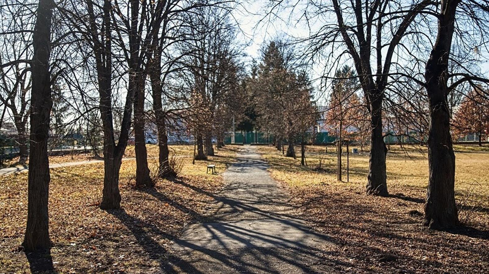 Mesto začína s revitalizáciou parku Panská záhrada