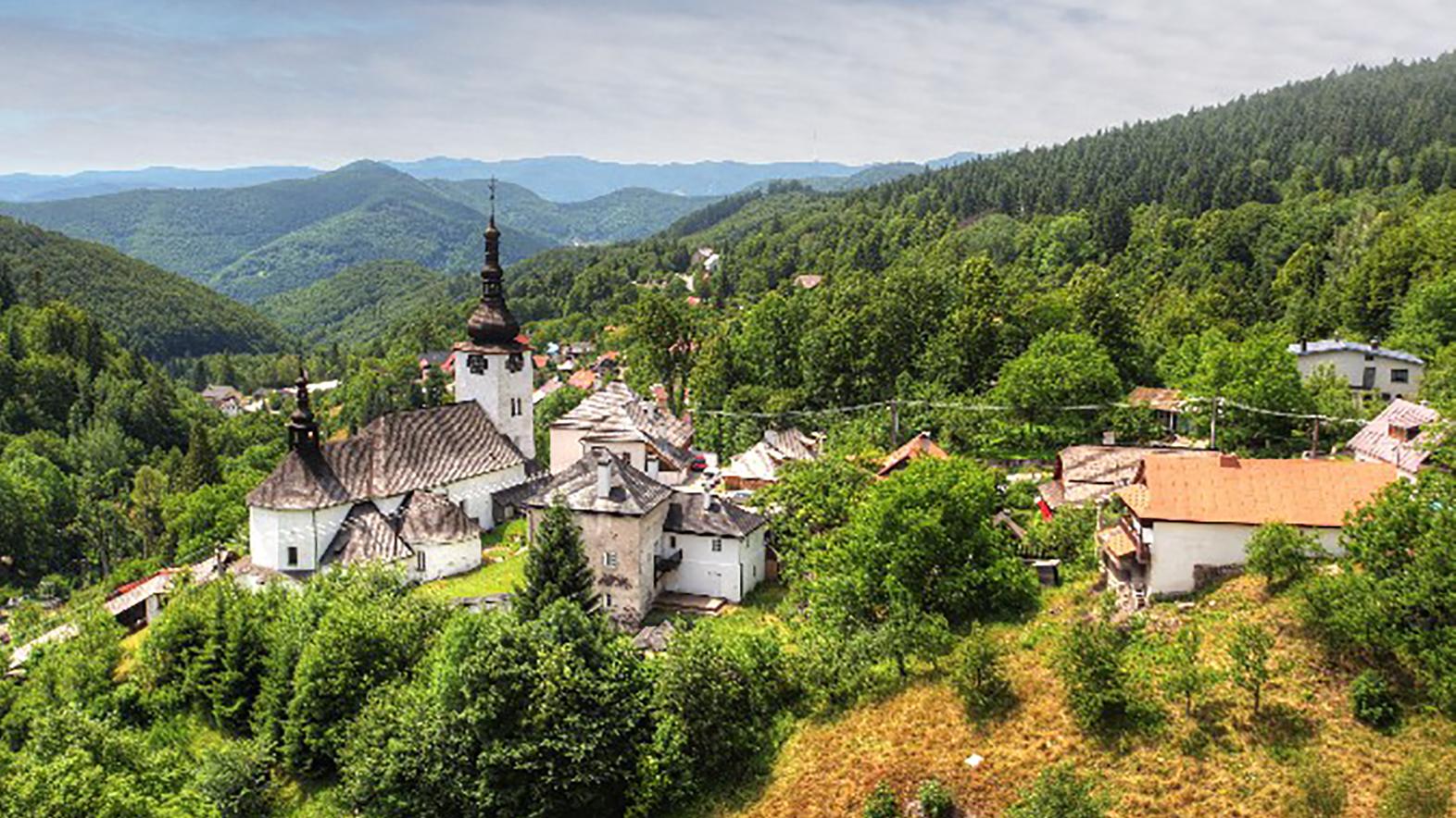 V Š. Doline idú opravovať cestu, turisti na autách budú parkovať na kraji obce