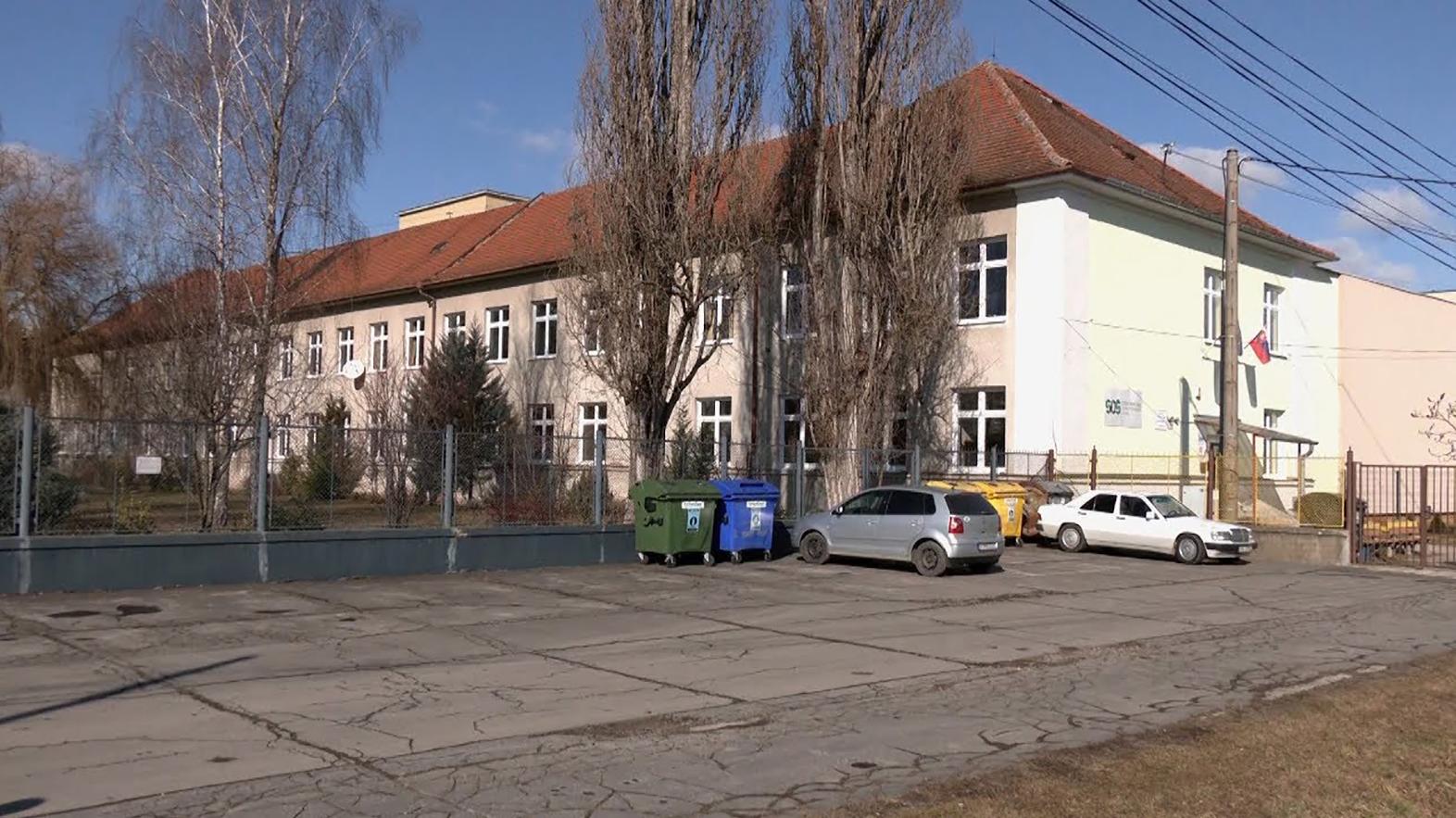 BBSK čoskoro začne s obnovou SOŠ v Tornali, získal na ňu vyše 2,5 milióna eur
