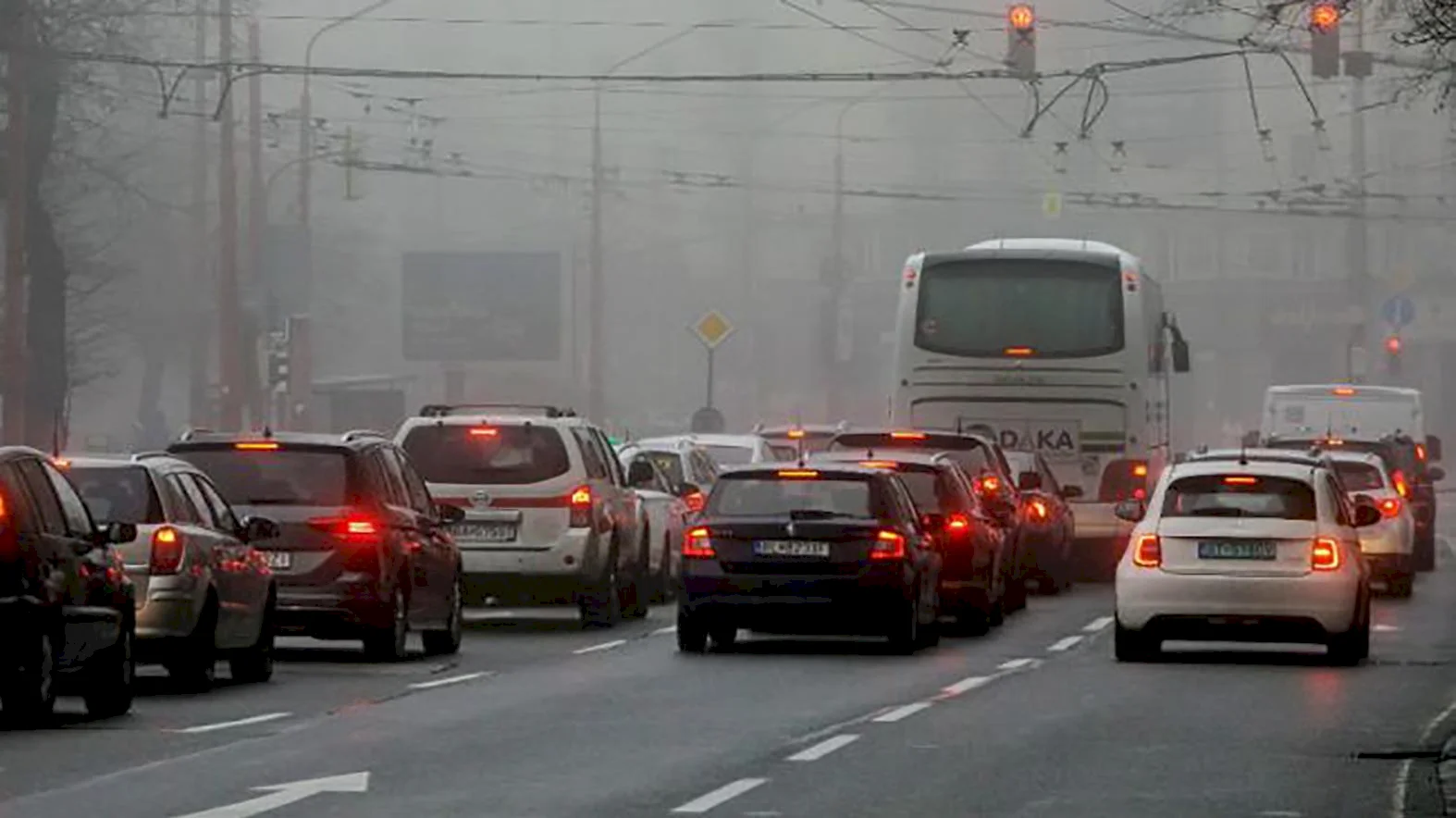 Znepokojené matky žiadajú utlmiť automobilovú dopravu v meste
