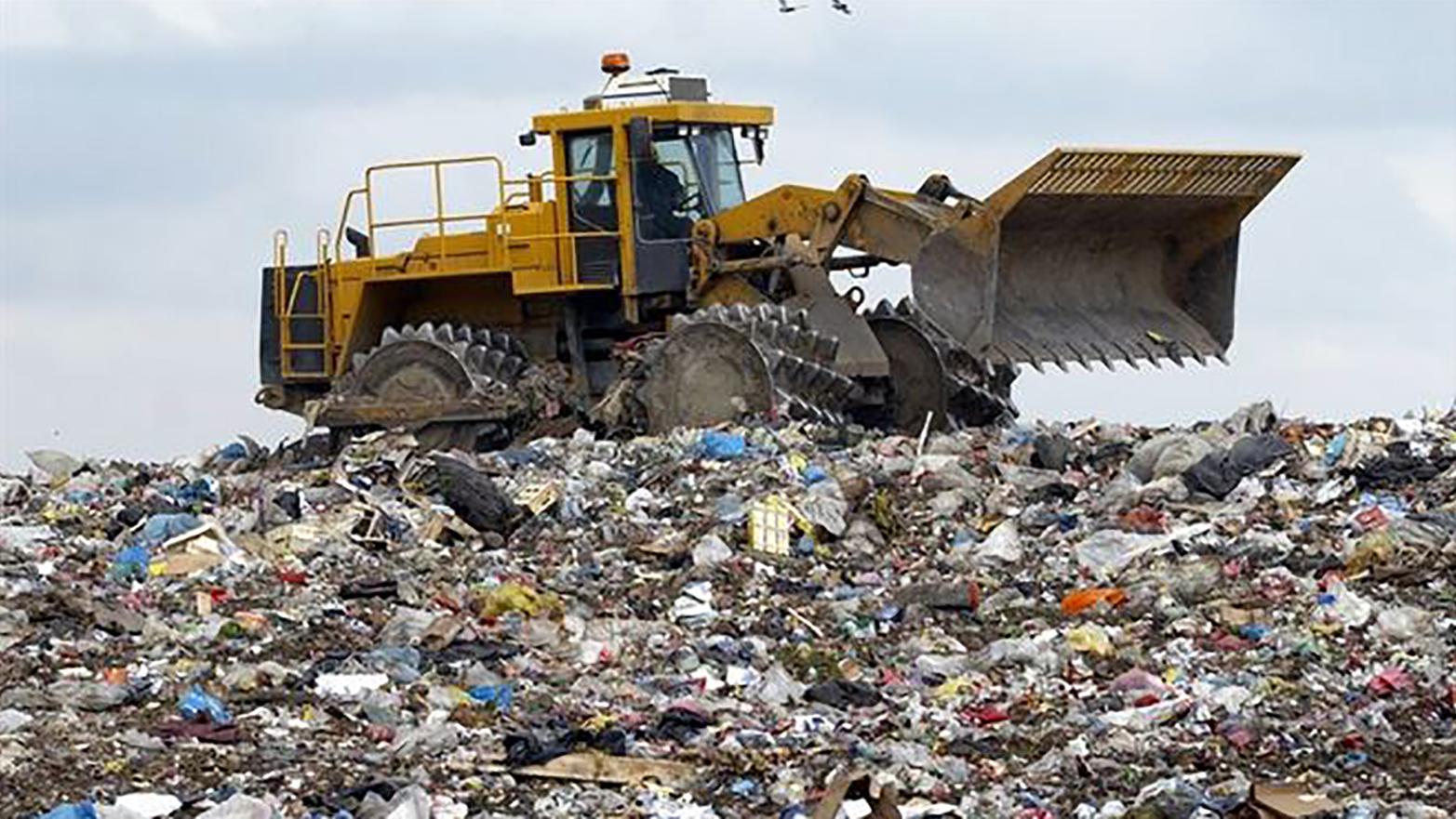 Práce na znovuzatvorení skládky by mali spustiť v prvom polroku 2023