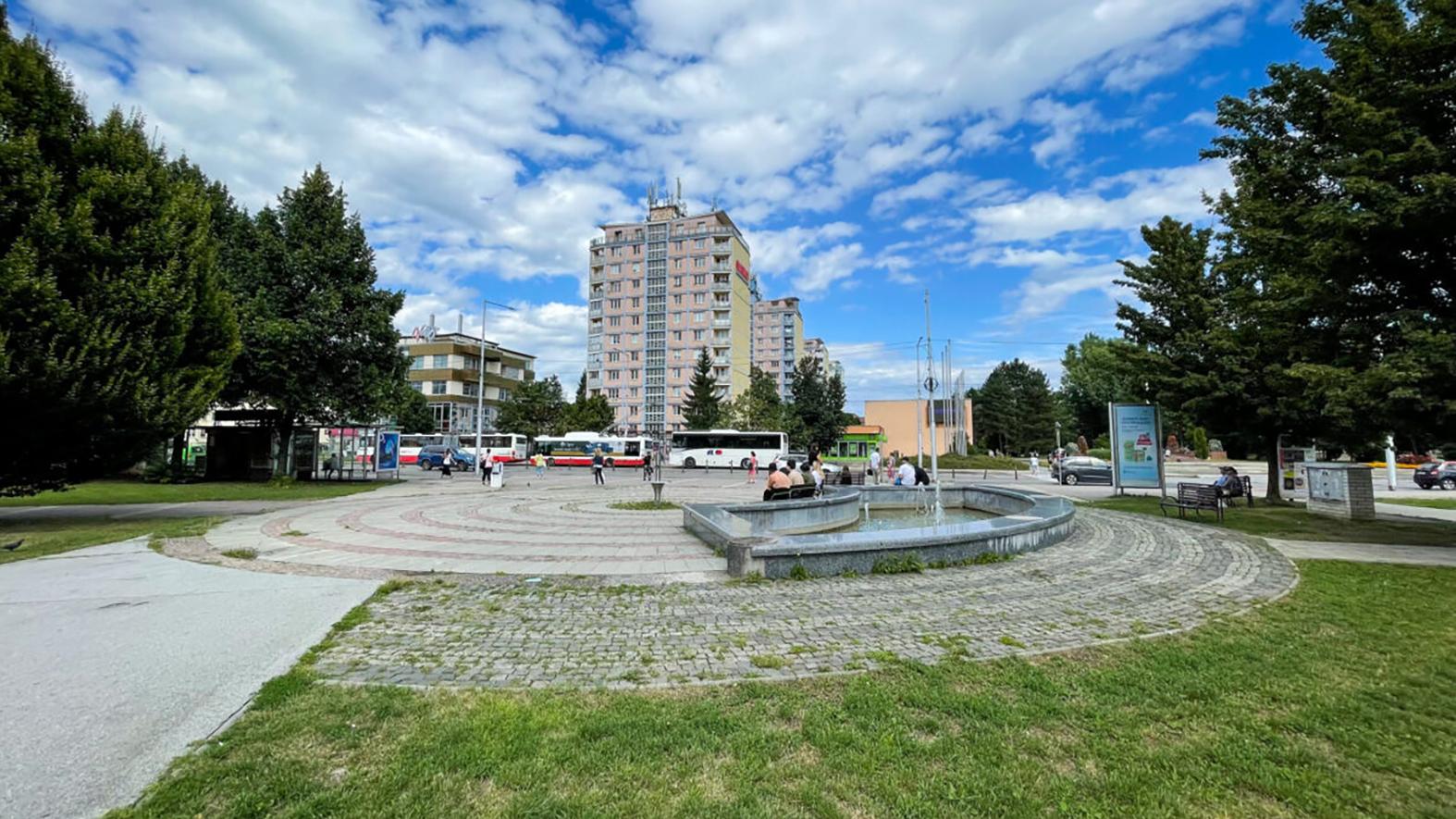 Mesto vyhlasuje architektonickú súťaž na obnovu Námestia slobody