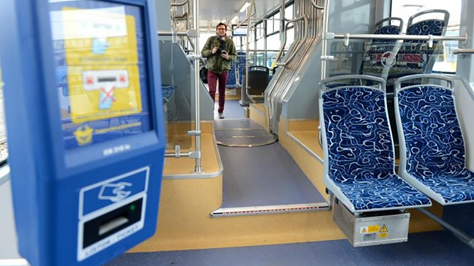Košická MHD bude od júna drahšia, cestujúci si môžu kúpiť doplnkové lístky