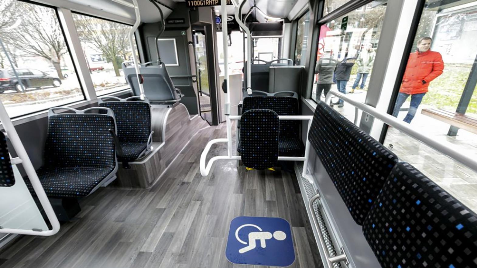 Na Liptove a Orave začína jazdiť 95 nových prímestských autobusov