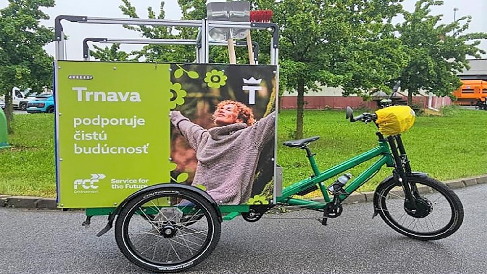 Odpad z pešej zóny budú odvážať na nákladnom elektrickom bicykli