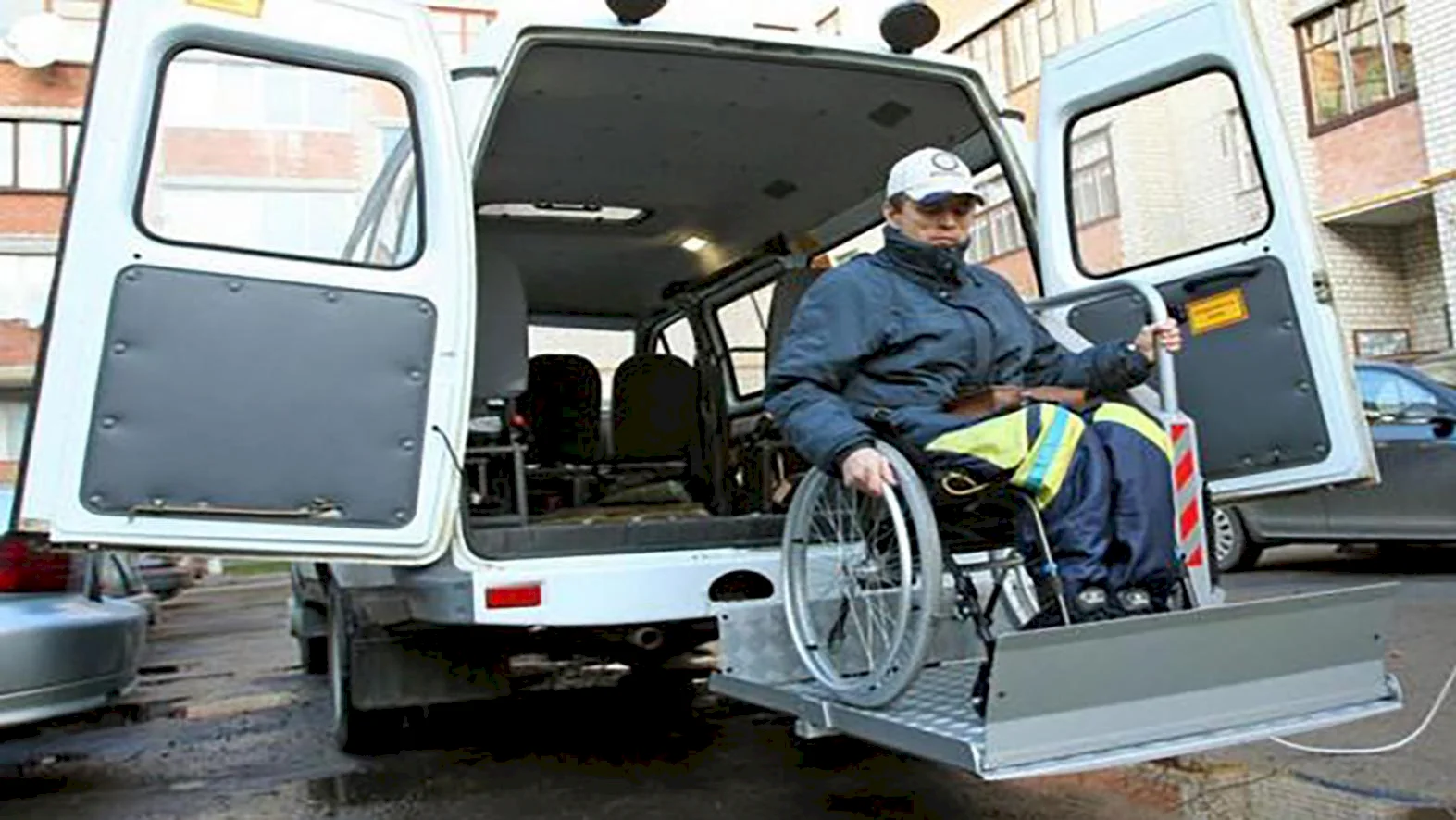 Nový sociálny taxík občanom pomôže pri návšteve lekára či úradov
